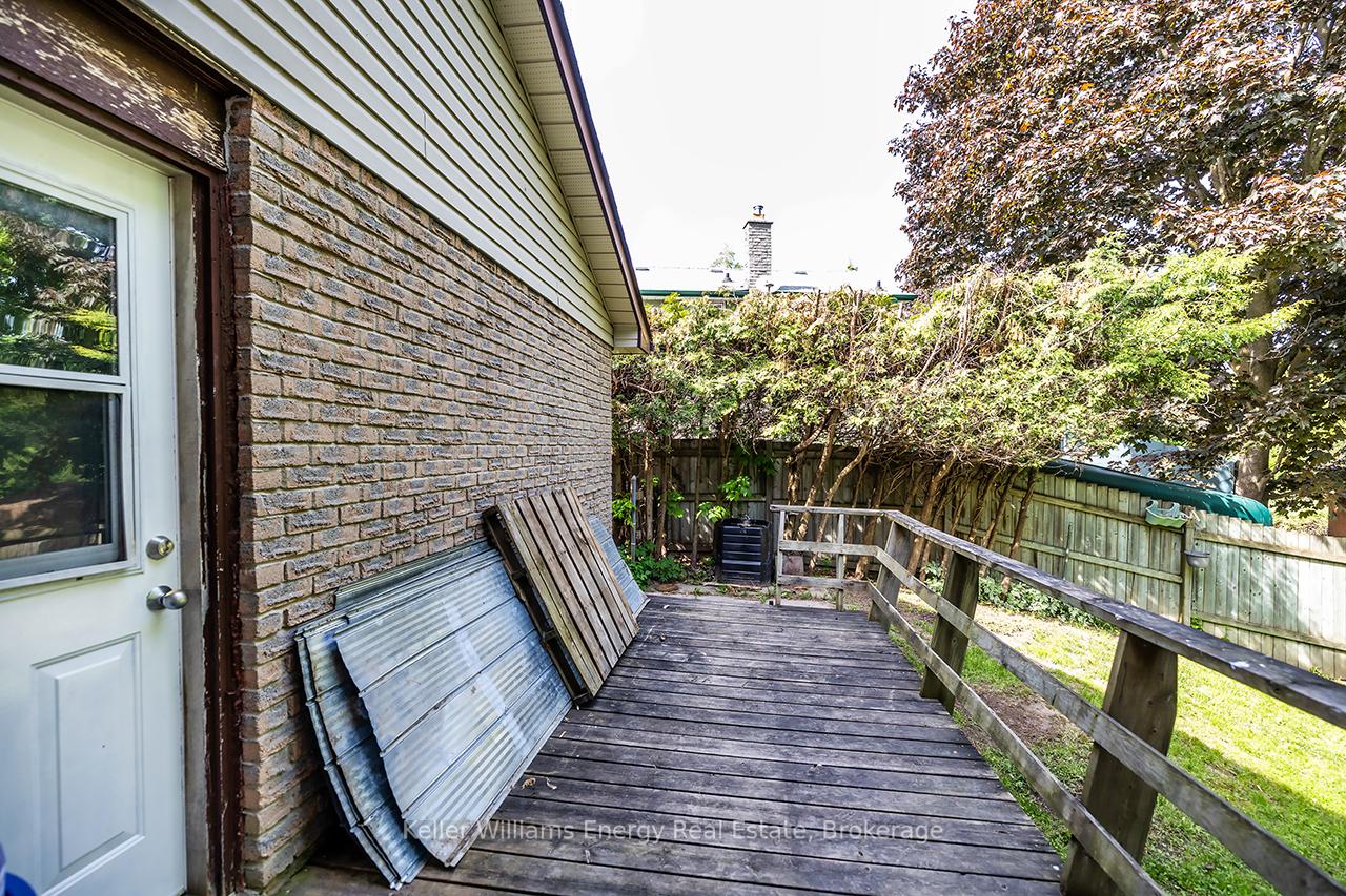 Photo 31 of 68 Hobbs Drive, Clarington, Bowmanville — HOMEH