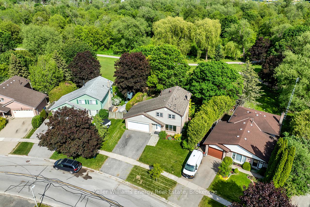 Photo 30 of 68 Hobbs Drive, Clarington, Bowmanville — HOMEH