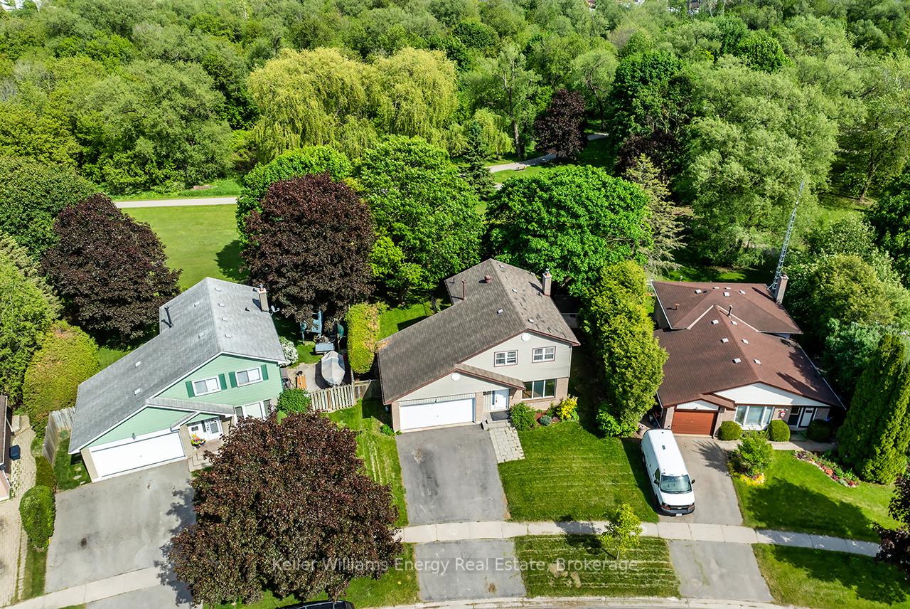Photo 34 of 68 Hobbs Drive, Clarington, Bowmanville — HOMEH