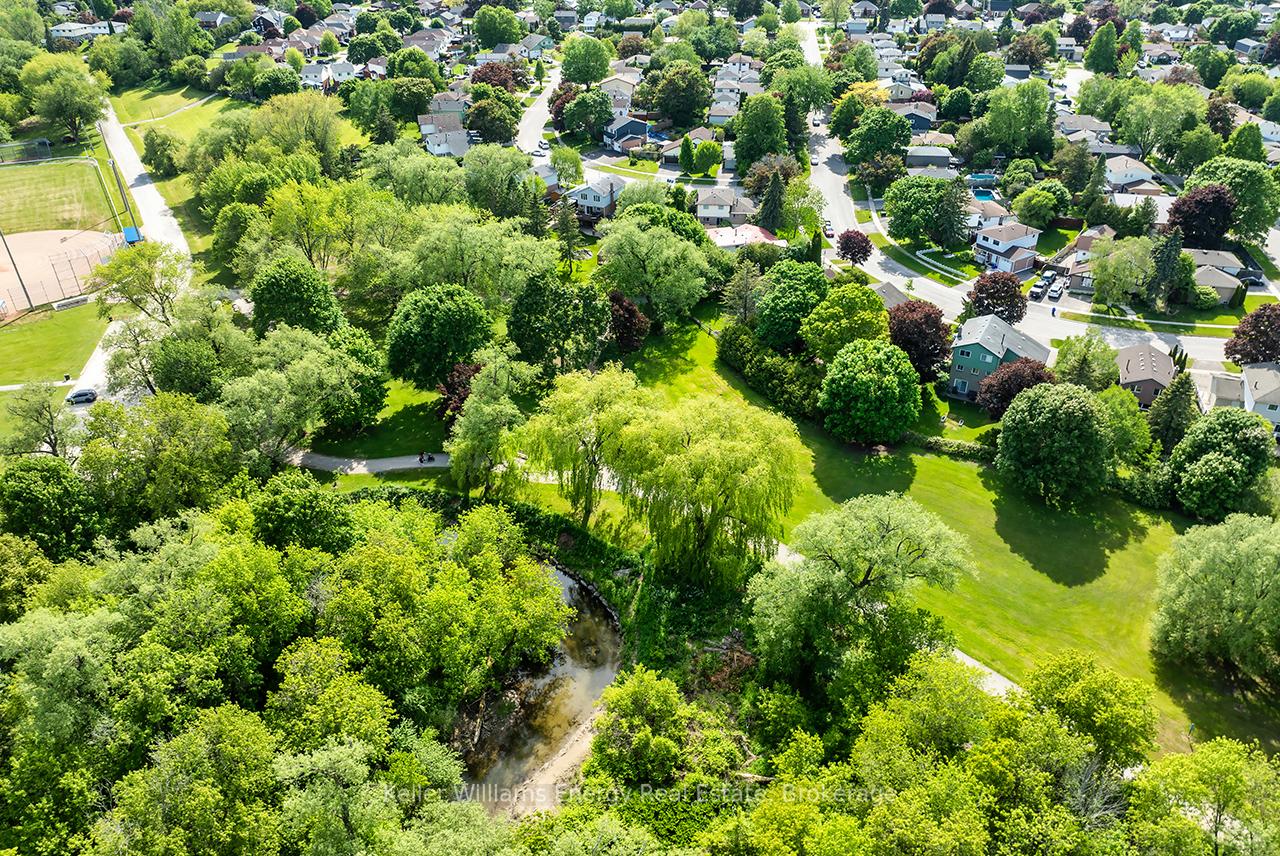Photo 42 of 68 Hobbs Drive, Clarington, Bowmanville — HOMEH