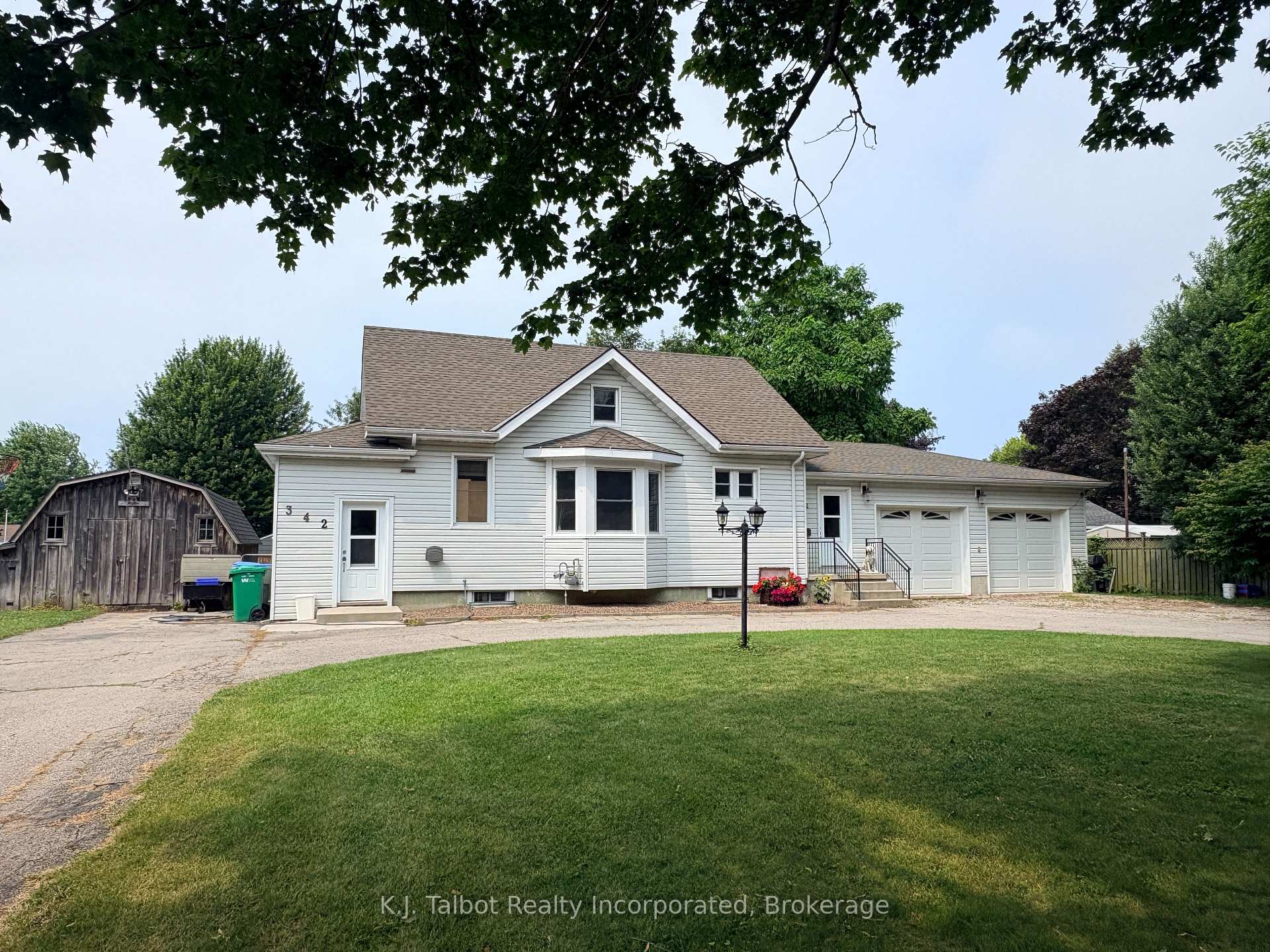 Photo 1 of 342 John Street, Goderich, Goderich (Town) — HOMEH