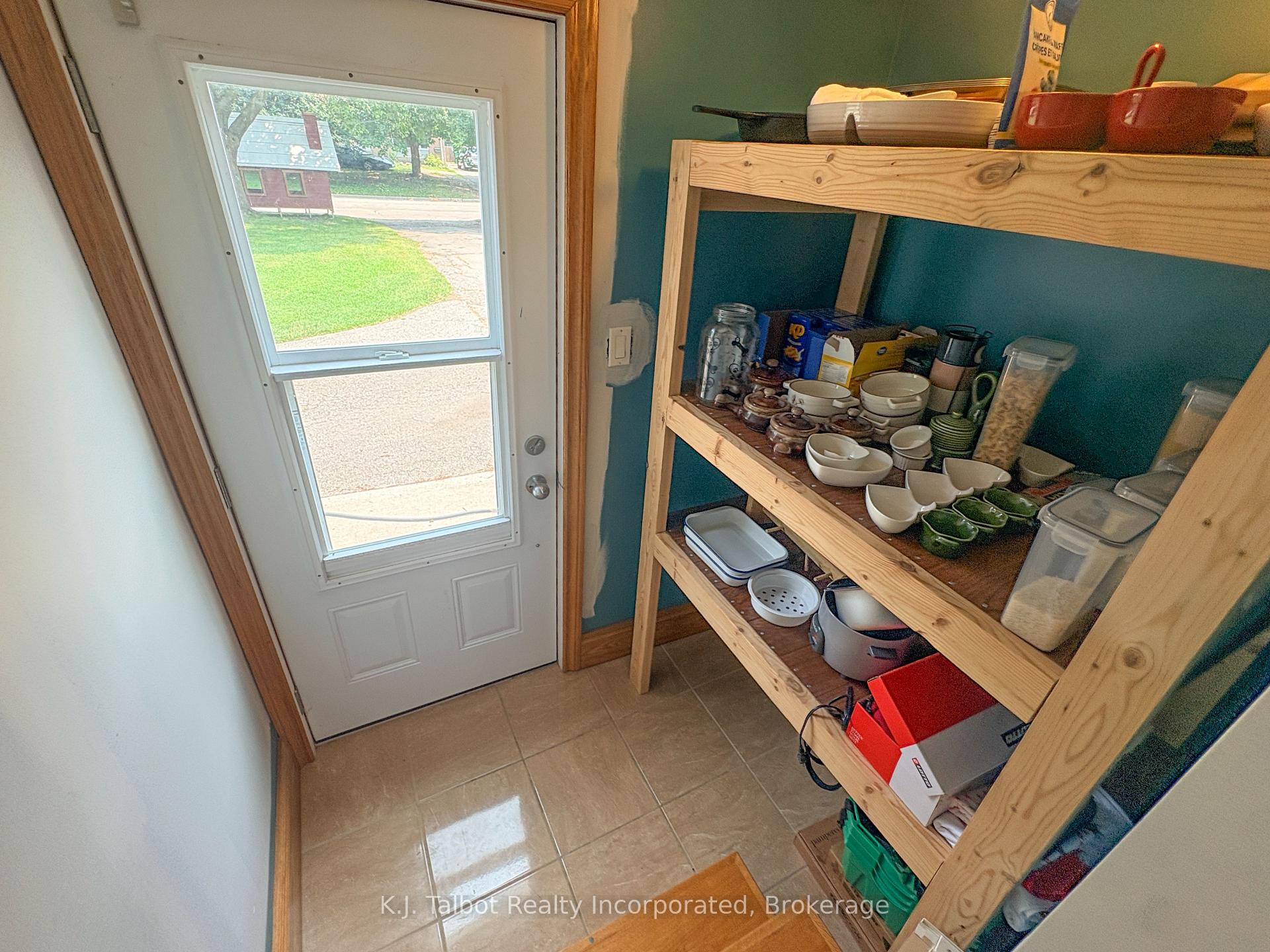 Photo 16 of 342 John Street, Goderich, Goderich (Town) — HOMEH