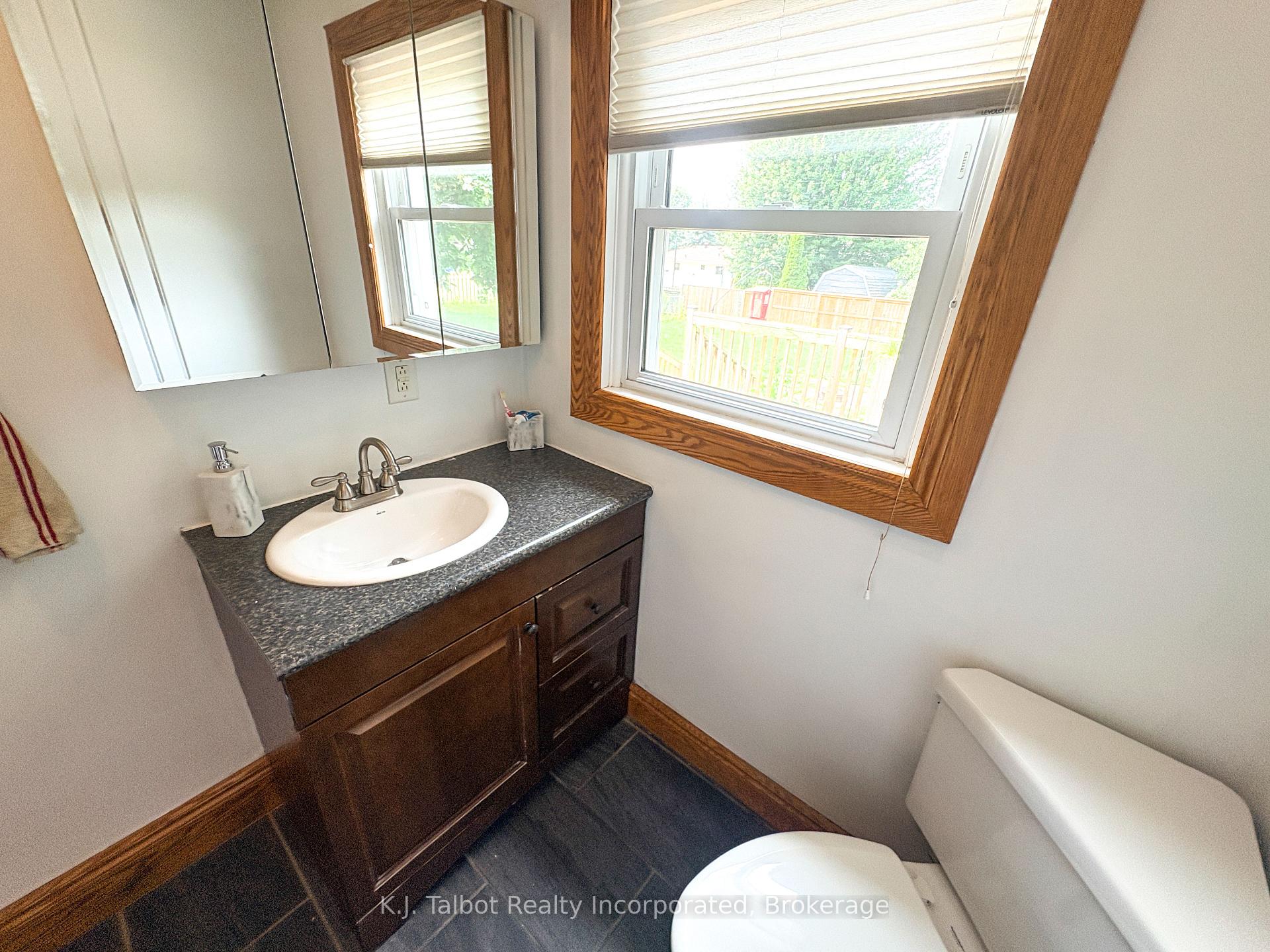 Photo 18 of 342 John Street, Goderich, Goderich (Town) — HOMEH