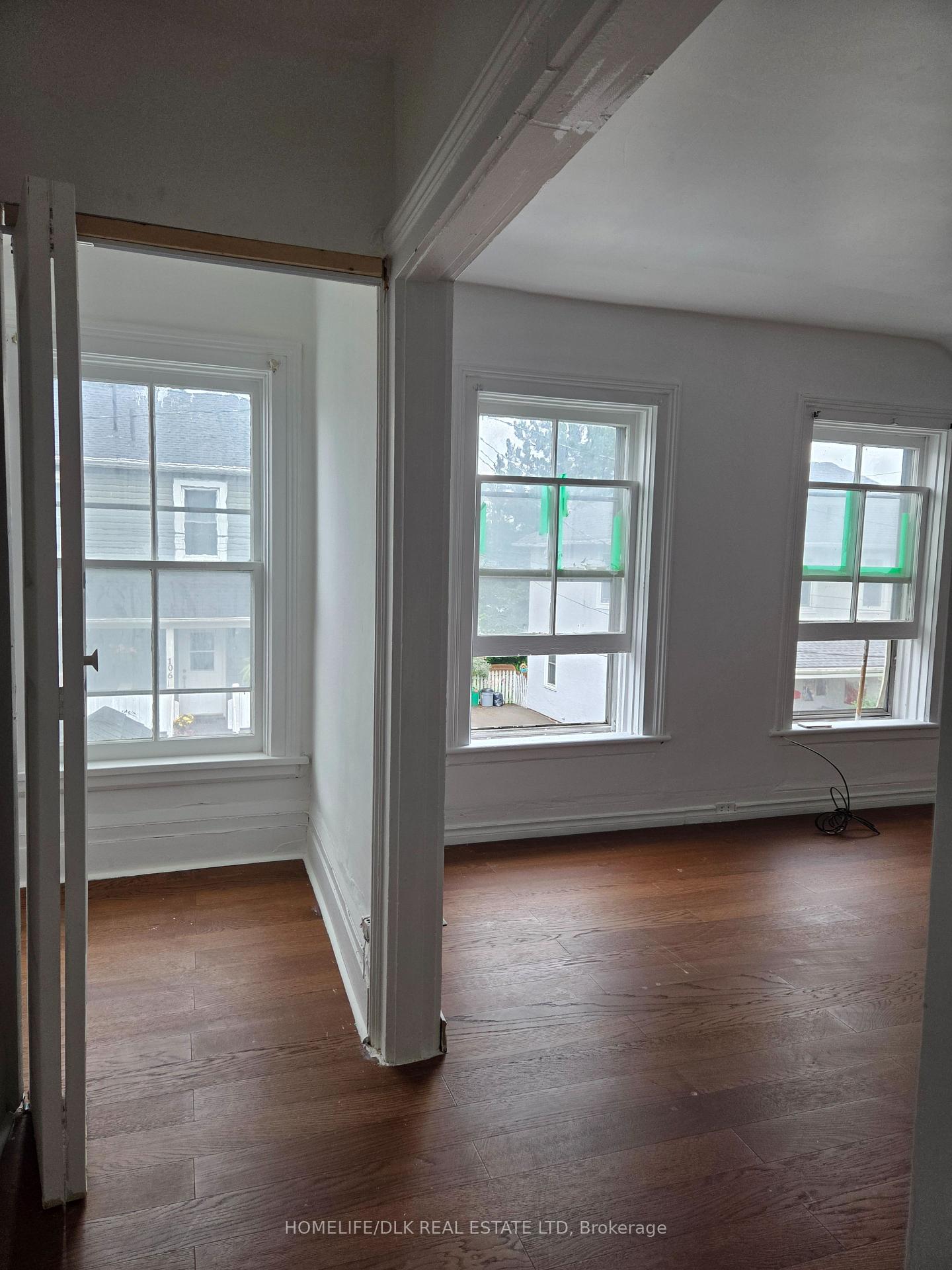 Photo 3 of Unit Unit 2, 105 Bethune Street, Brockville, Brockville — HOMEH