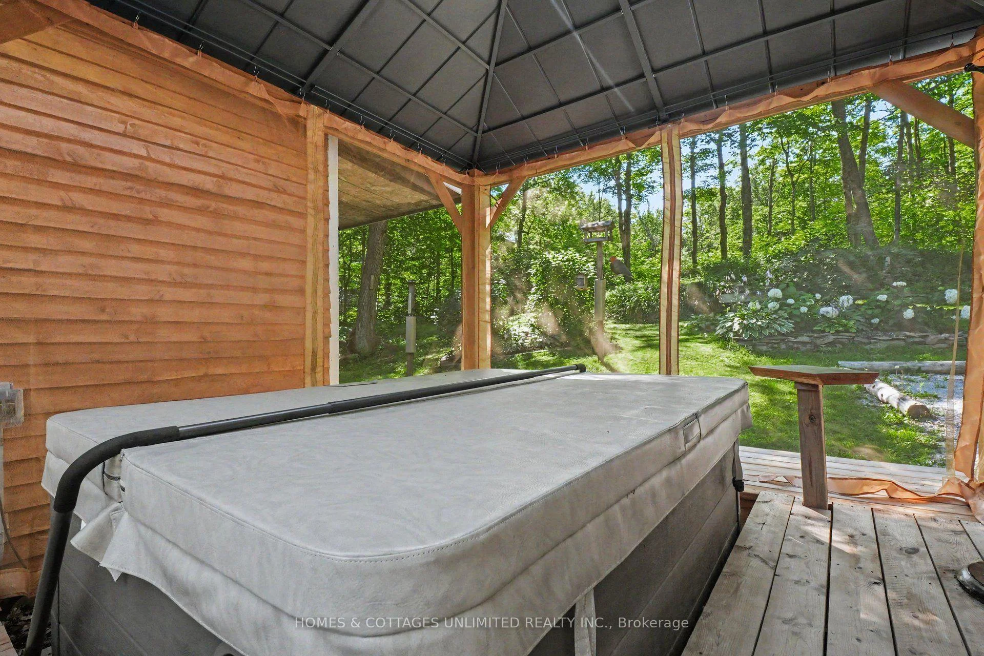 Photo 7 of 10110 509 Road N, Frontenac, Frontenac North — HOMEH