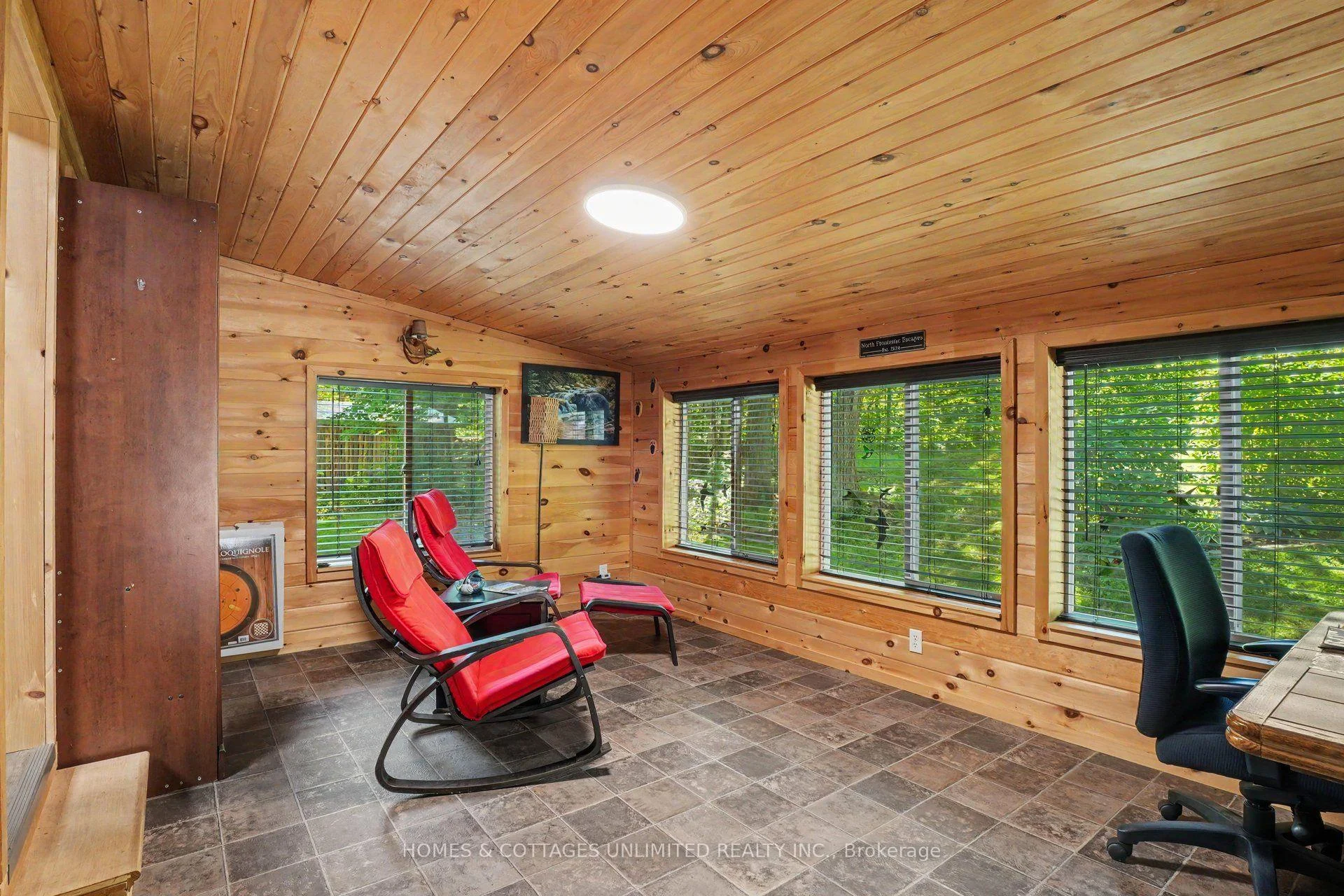 Photo 37 of 10110 509 Road N, Frontenac, Frontenac North — HOMEH