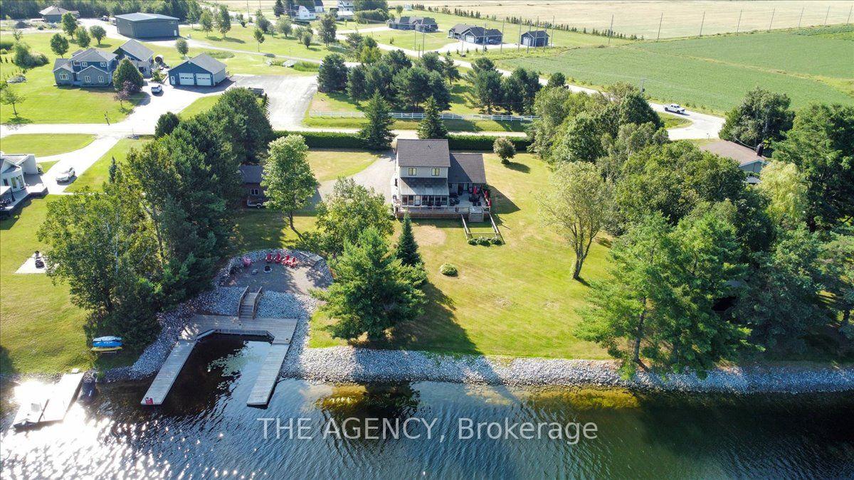 Photo of 411 Champagne Road