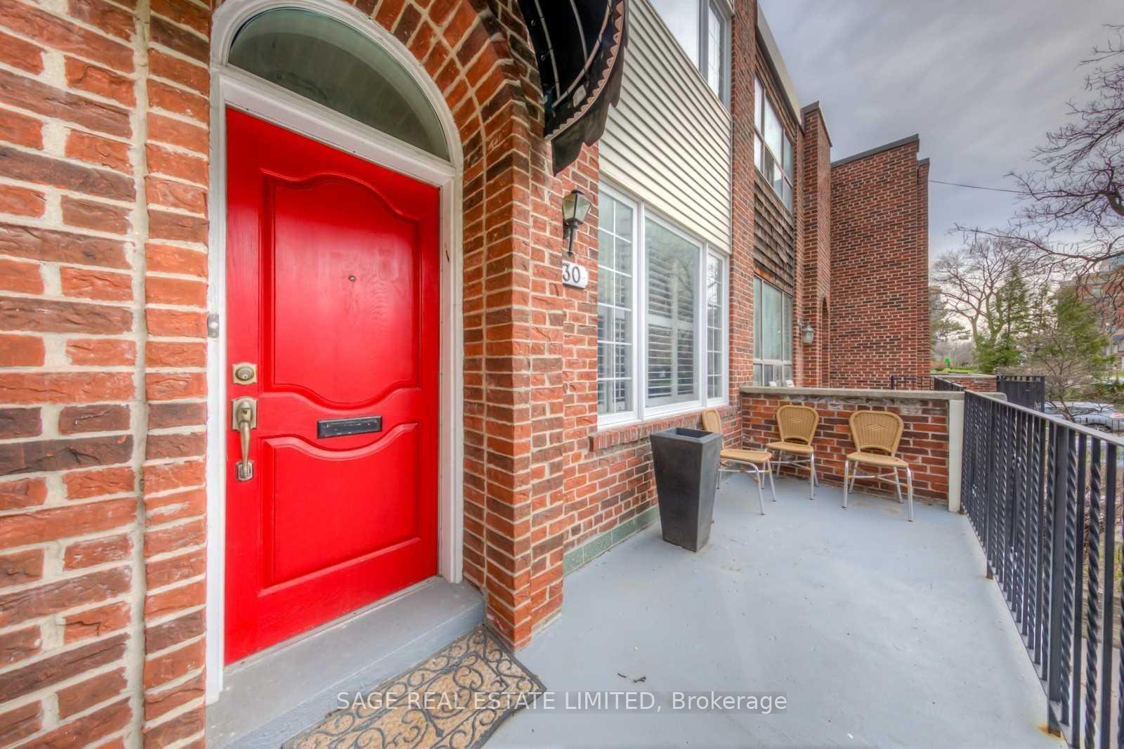 Photo 2 of Unit Main, 230 Balliol Street, Toronto, Mount Pleasant West — HOMEH