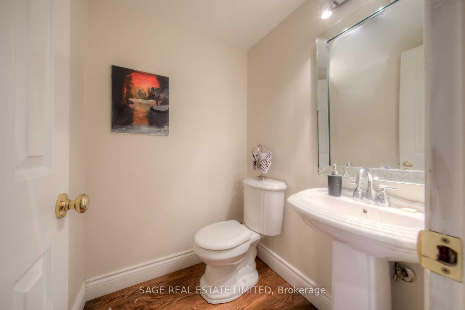 Photo 19 of Unit Main, 230 Balliol Street, Toronto, Mount Pleasant West — HOMEH