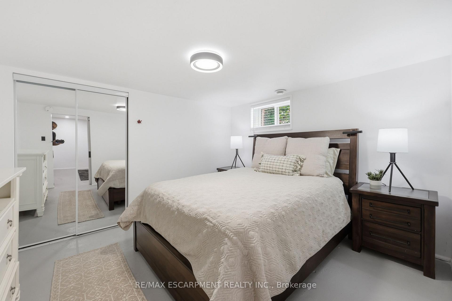Photo 40 of 2153 Caroline Street, Burlington, Roseland — HOMEH