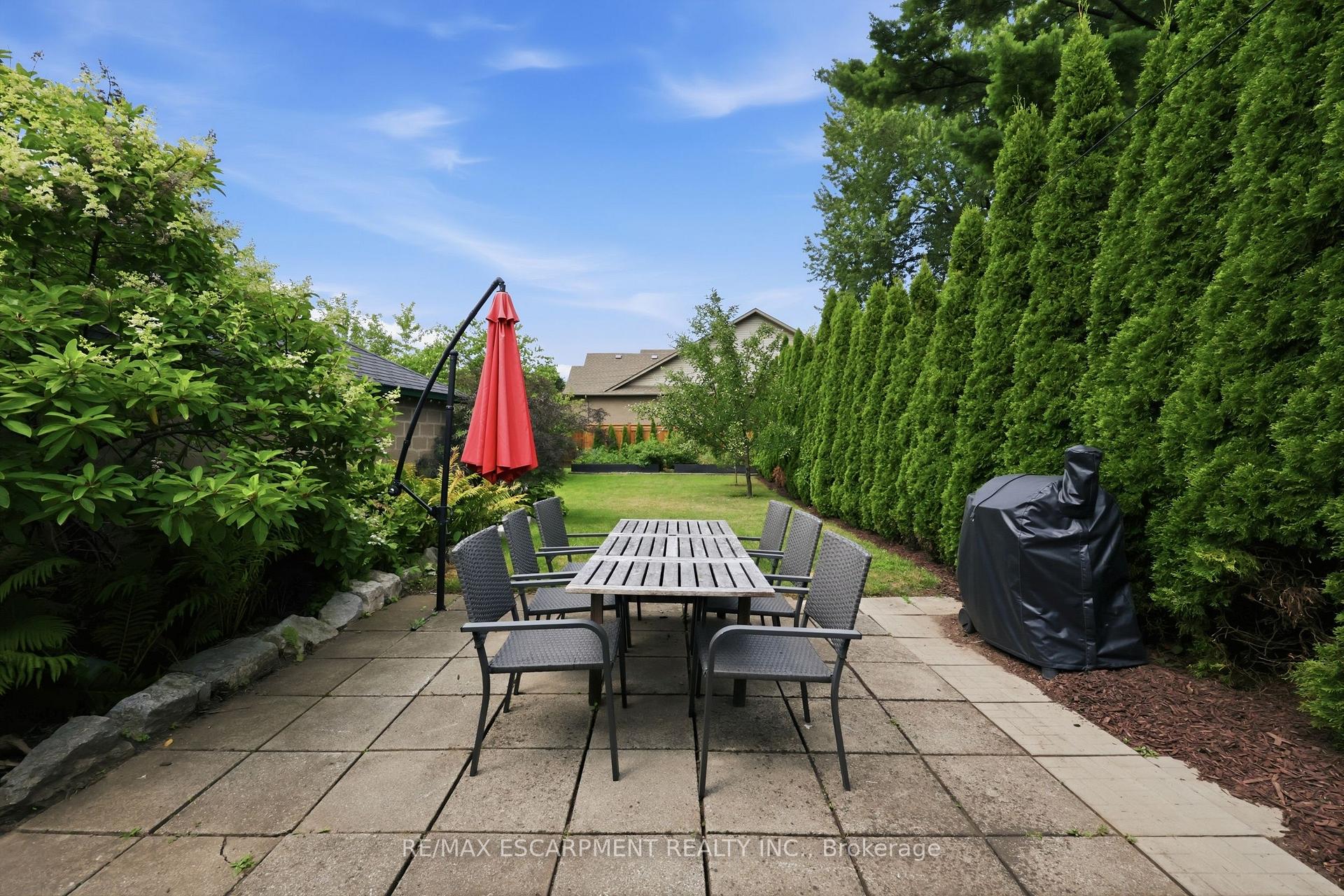 Photo 48 of 2153 Caroline Street, Burlington, Roseland — HOMEH