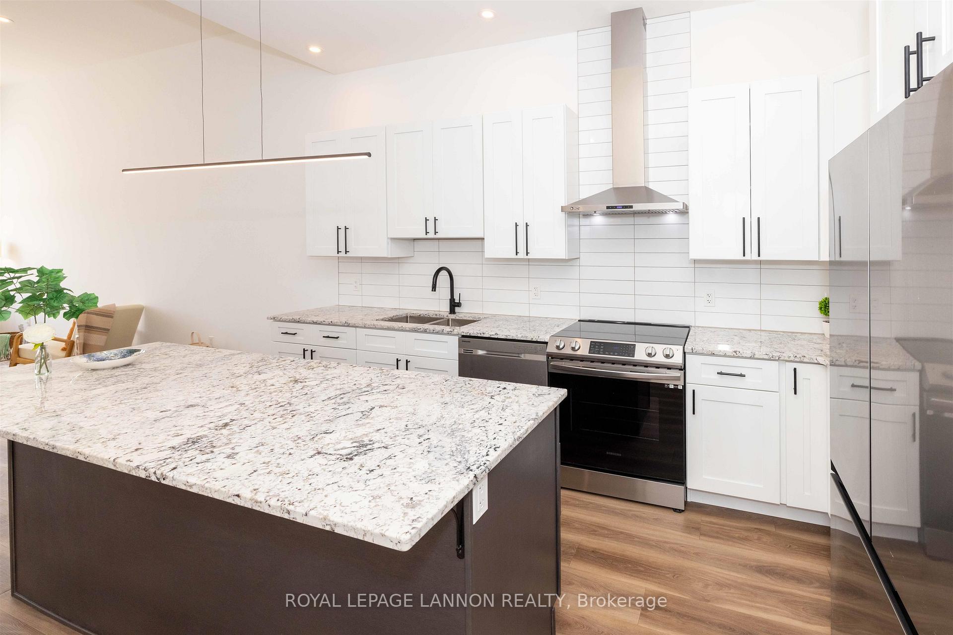 Photo 7 of Unit 3414, 96 High Street N, Thunder Bay, College Heights — HOMEH