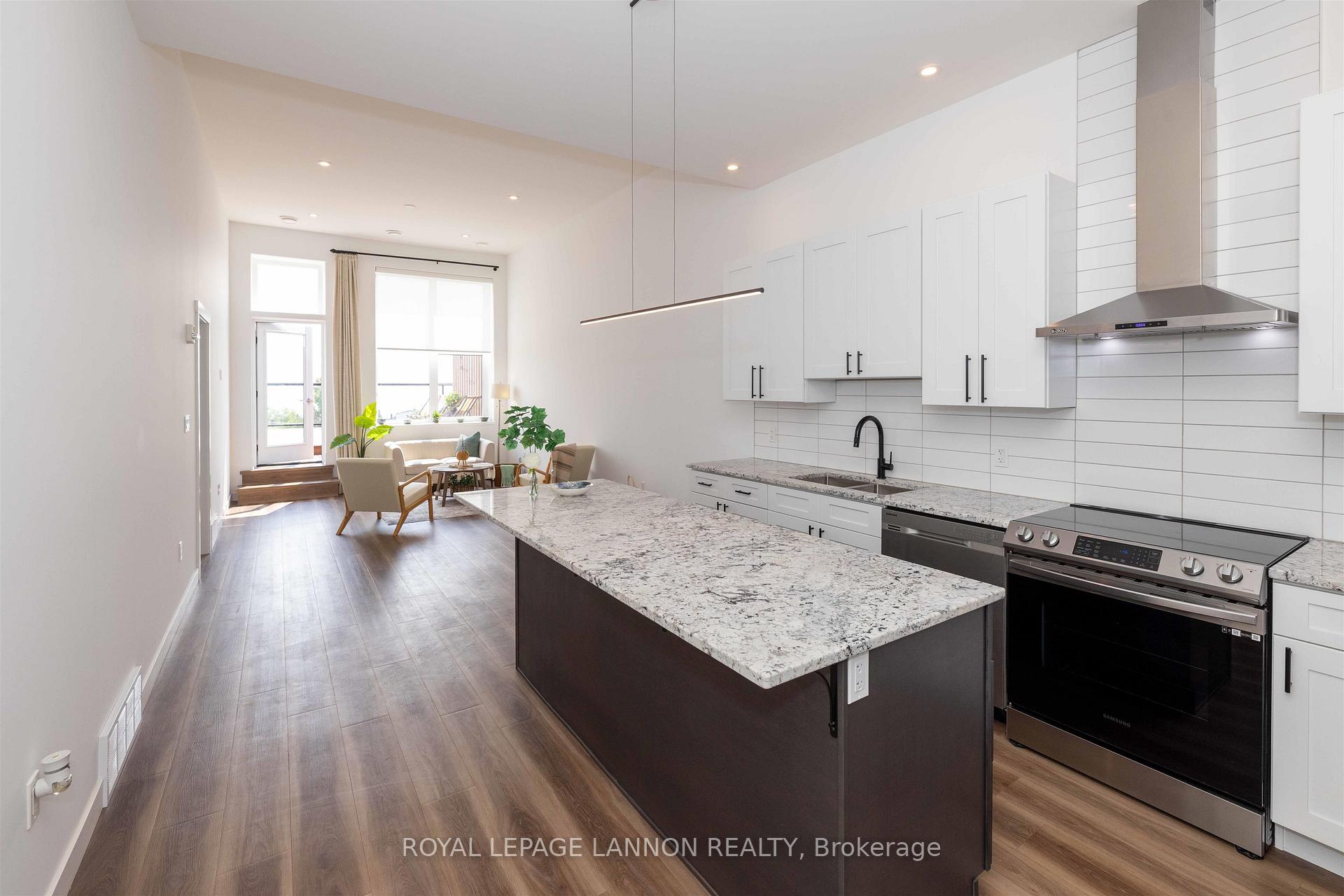 Photo 8 of Unit 3414, 96 High Street N, Thunder Bay, College Heights — HOMEH