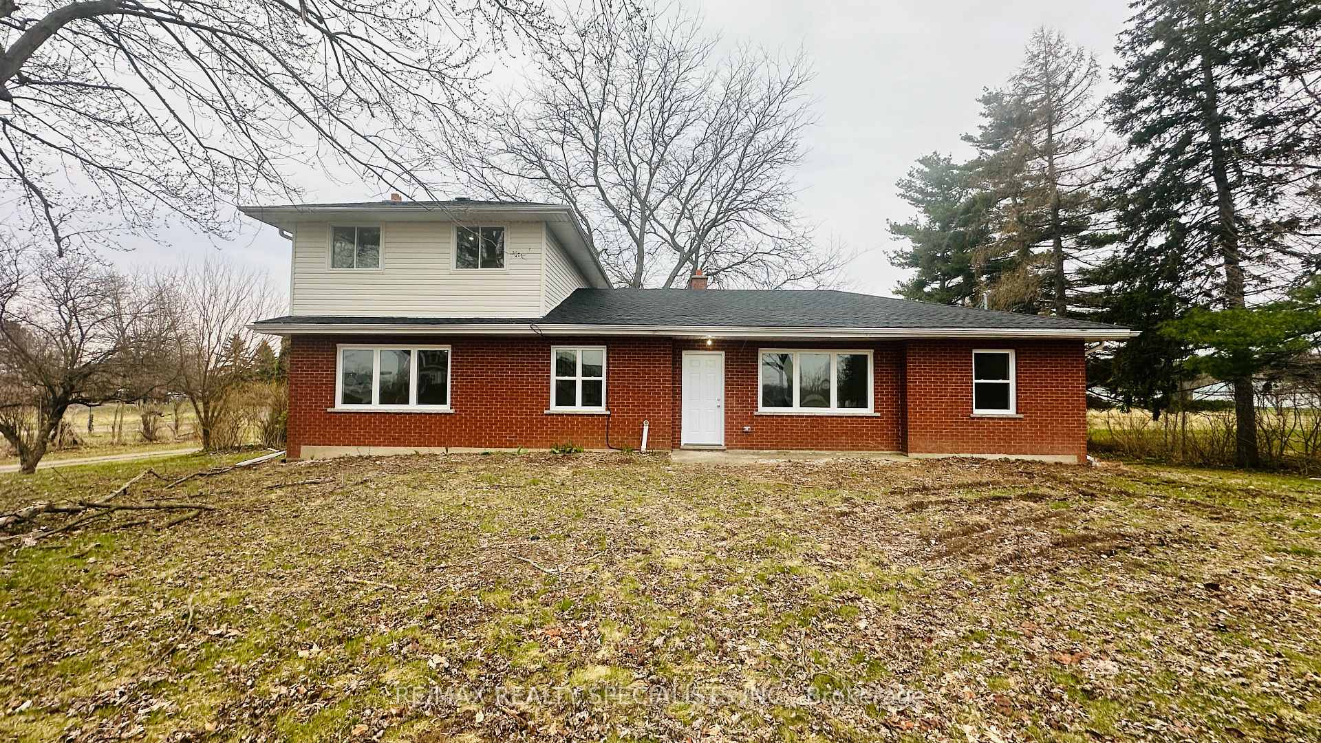 Photo 1 of 1722 Concession 2 Road W, Hamilton, Rural Flamborough — HOMEH