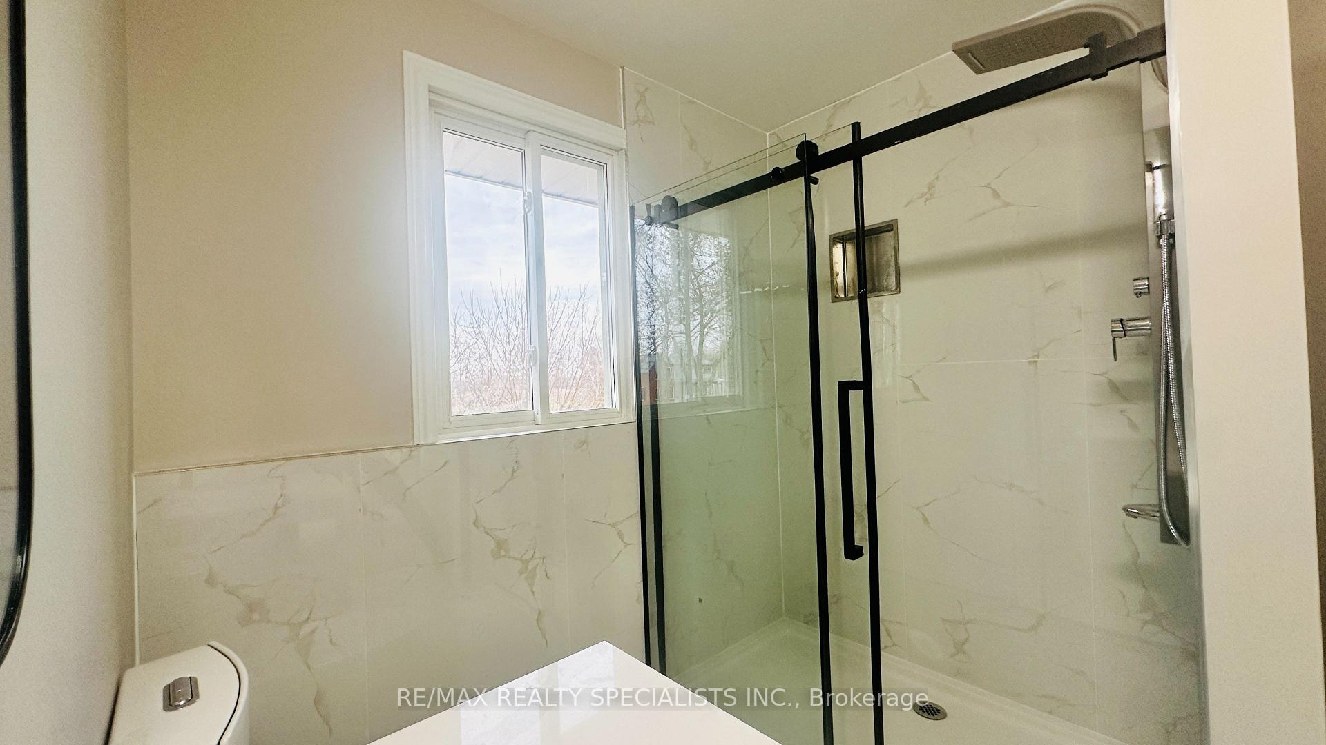 Photo 23 of 1722 Concession 2 Road W, Hamilton, Rural Flamborough — HOMEH