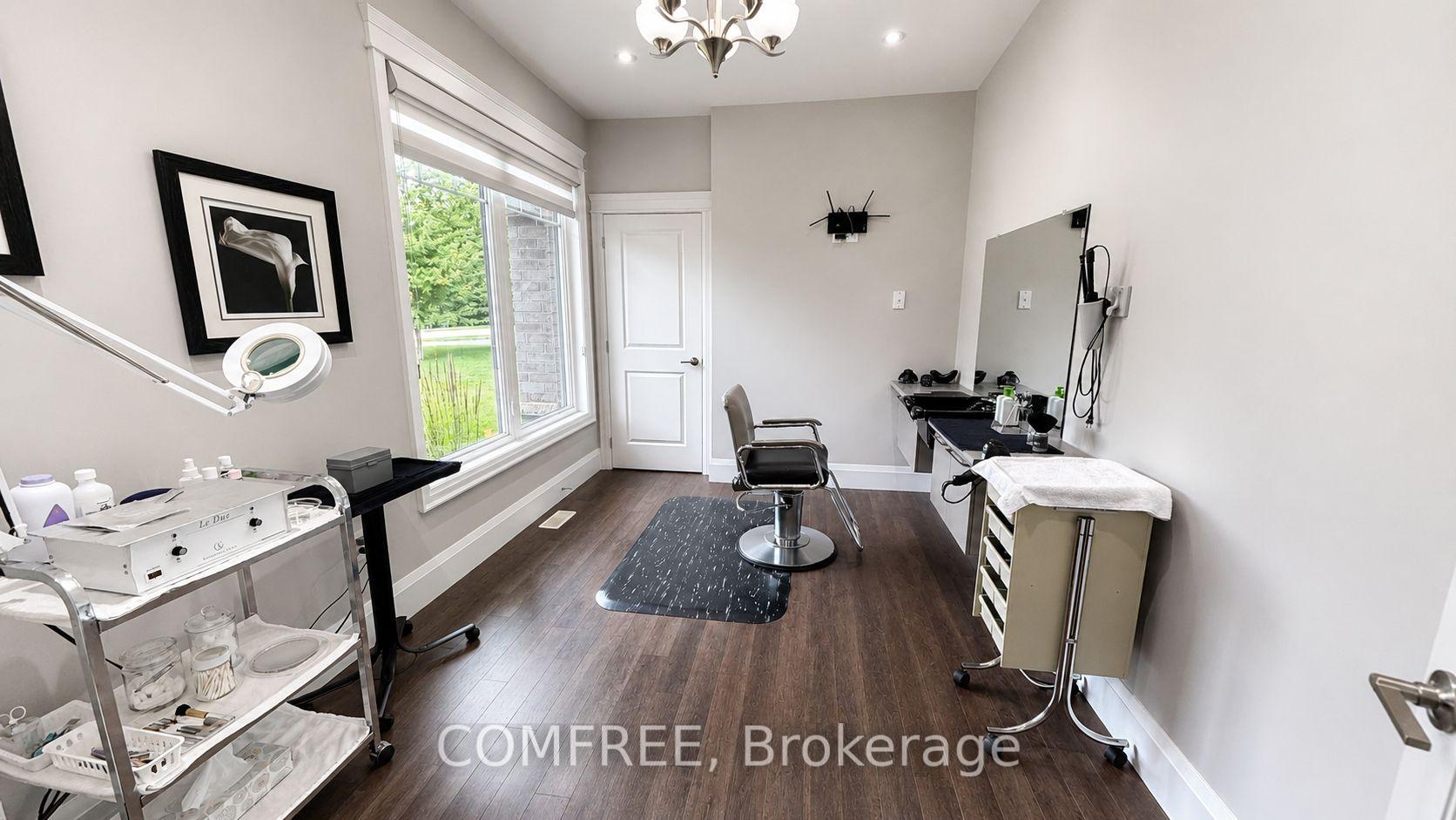 Photo 5 of 46 Marni Lane, Springwater, Phelpston — HOMEH