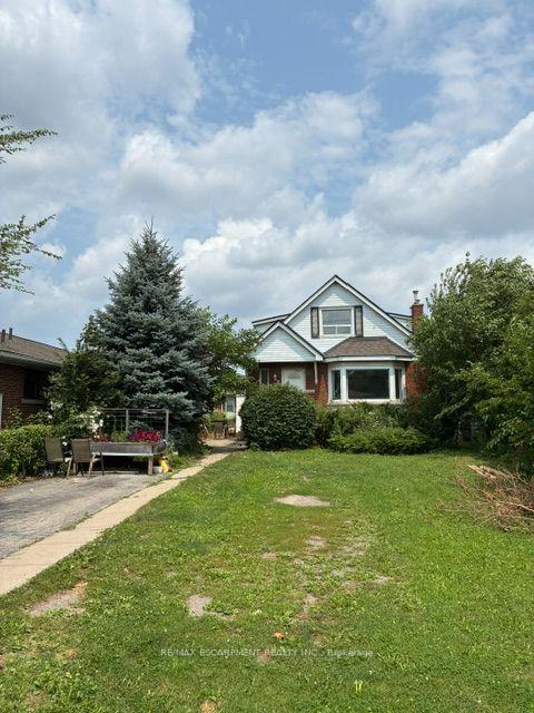 Photo 1 of Unit 2, 1031 Fennell Avenue E, Hamilton, Sunninghill — HOMEH
