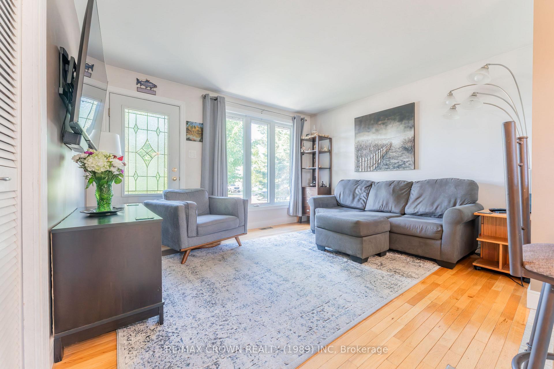 Photo 12 of 30 Hazel Street, Kapuskasing — HOMEH