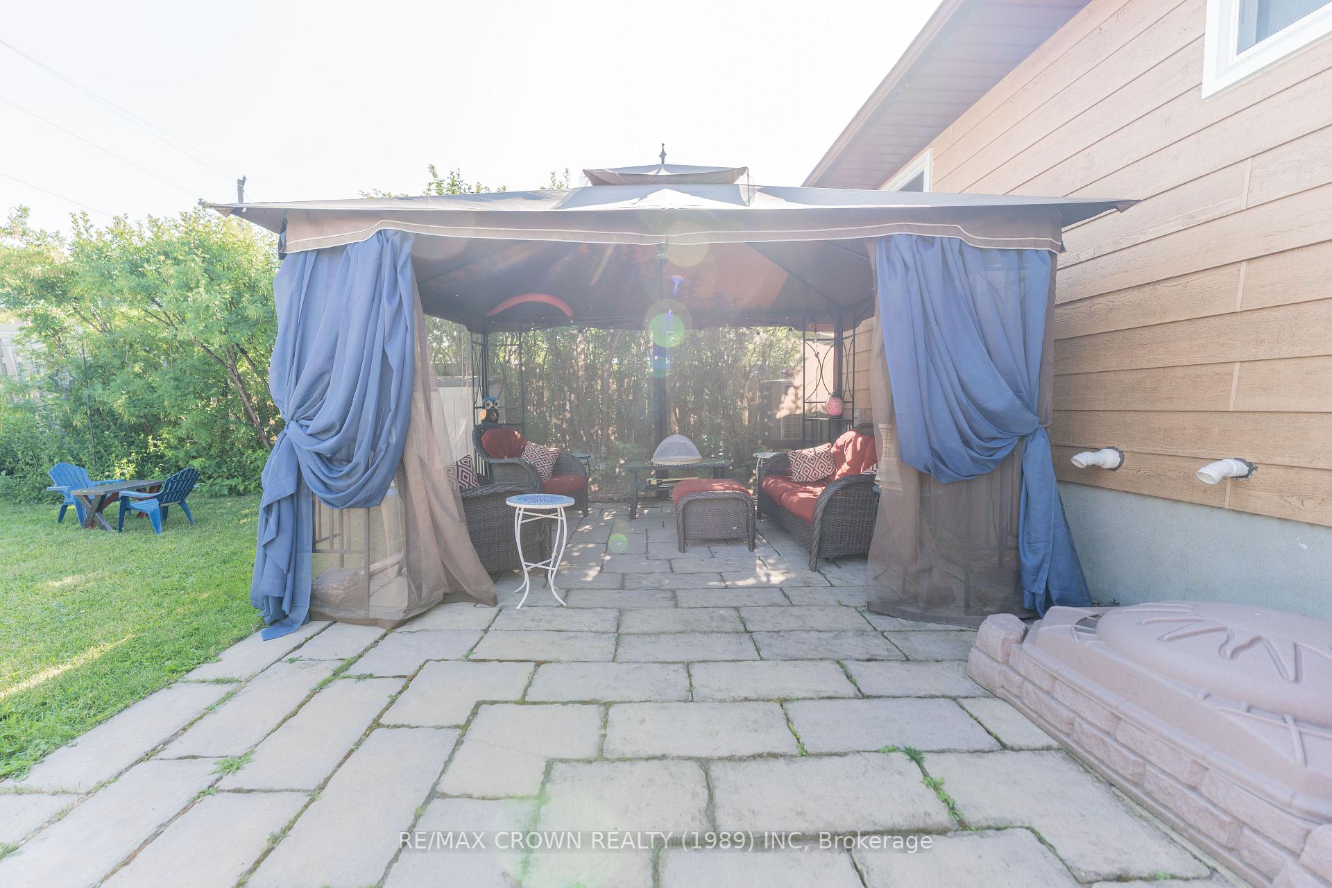 Photo 46 of 30 Hazel Street, Kapuskasing — HOMEH