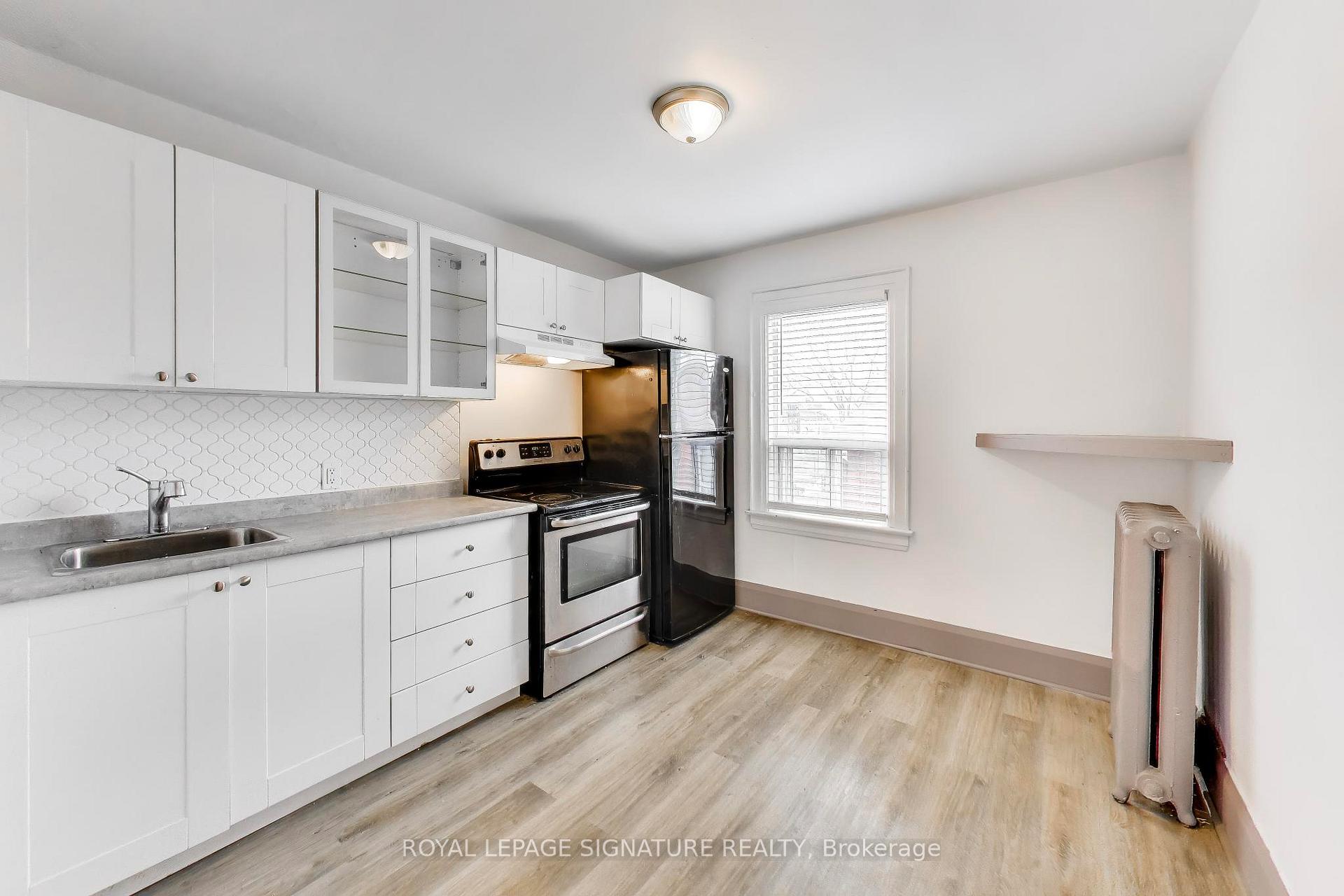 Photo 10 of 300 Concord Avenue, Toronto, Dovercourt-Wallace Emerson-Junction — HOMEH