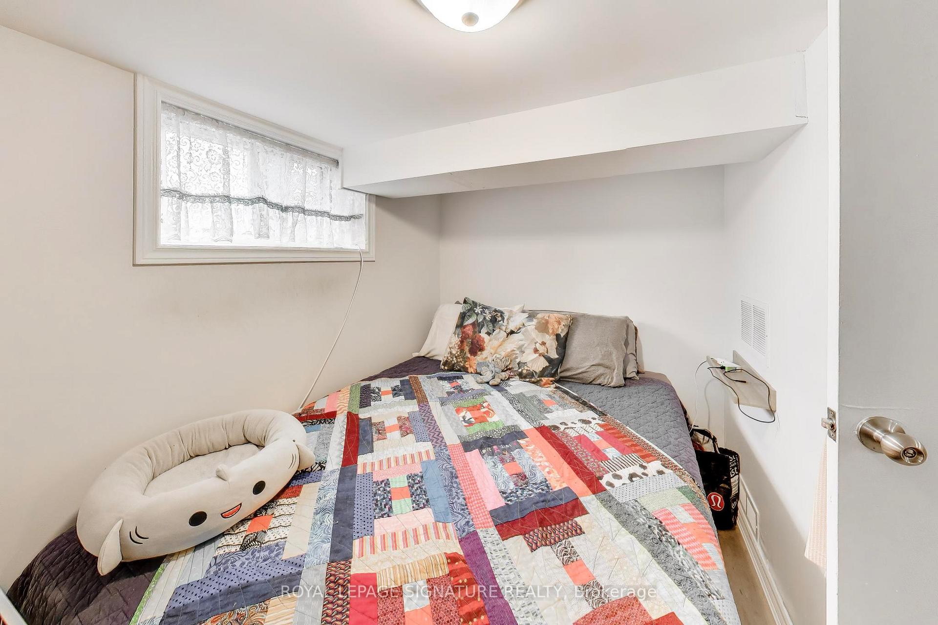 Photo 23 of 300 Concord Avenue, Toronto, Dovercourt-Wallace Emerson-Junction — HOMEH