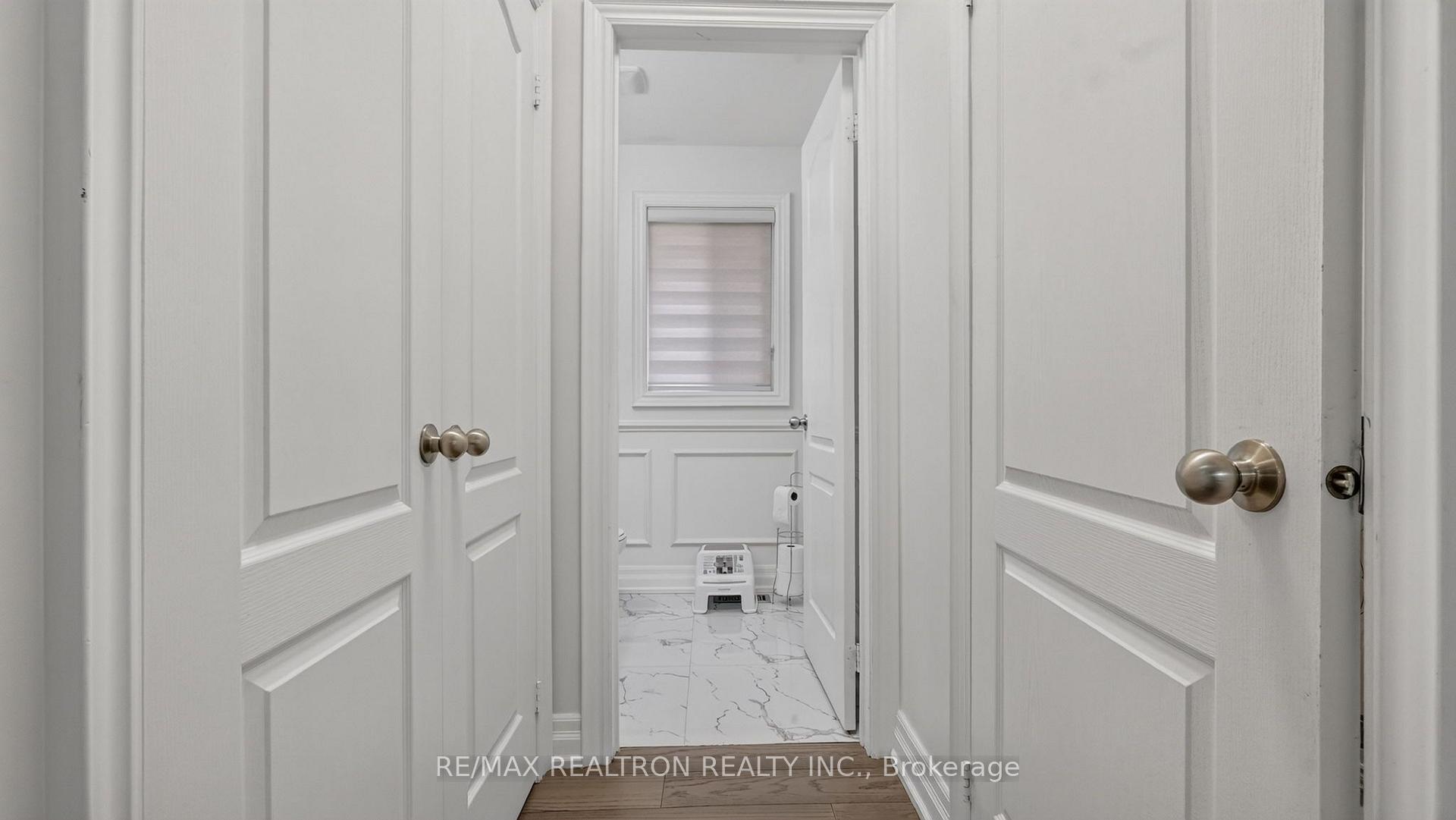 Photo 9 of 1087 Coldstream Drive, Oshawa, Taunton — HOMEH