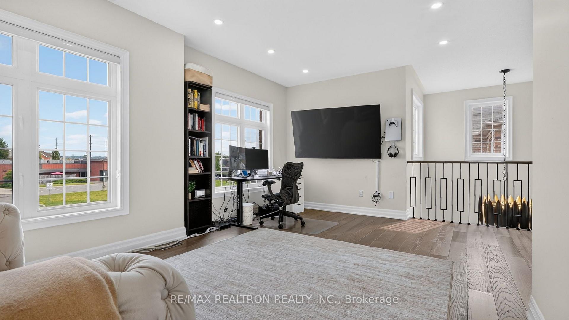 Photo 46 of 1087 Coldstream Drive, Oshawa, Taunton — HOMEH
