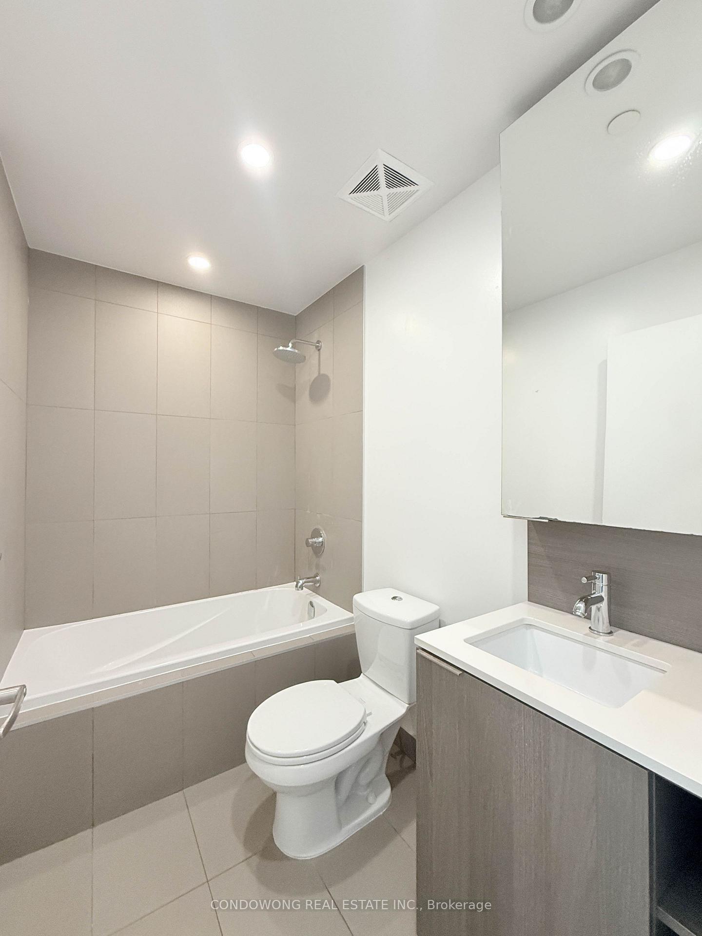 Photo 6 of Unit 407, 55 Regent Park Boulevard, Toronto, Regent Park — HOMEH
