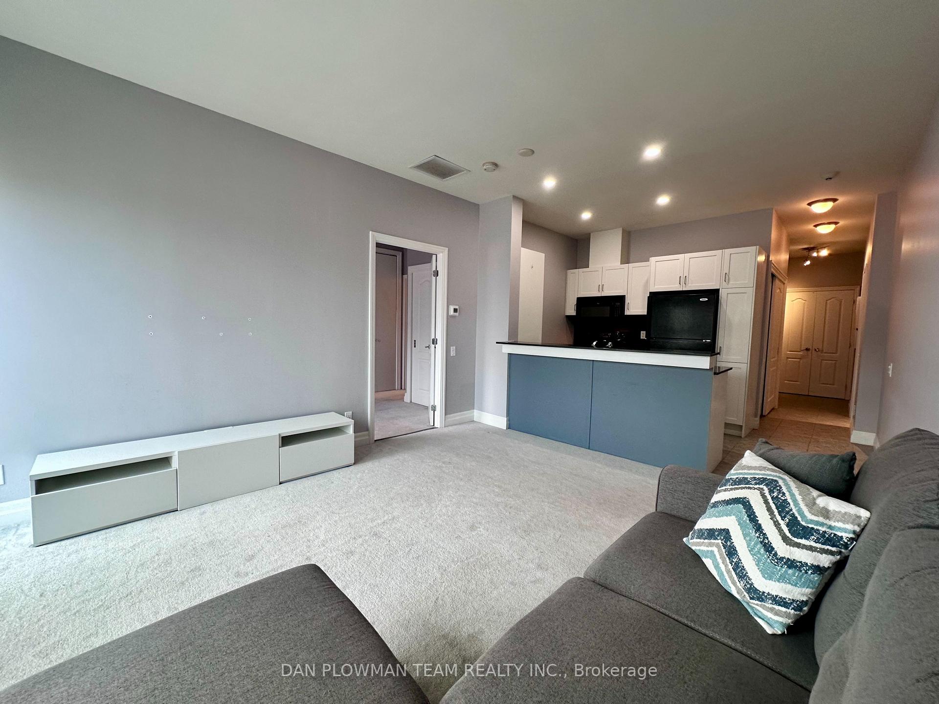 Photo 16 of Unit 607, 44 Bond Street W, Oshawa, O'Neill — HOMEH