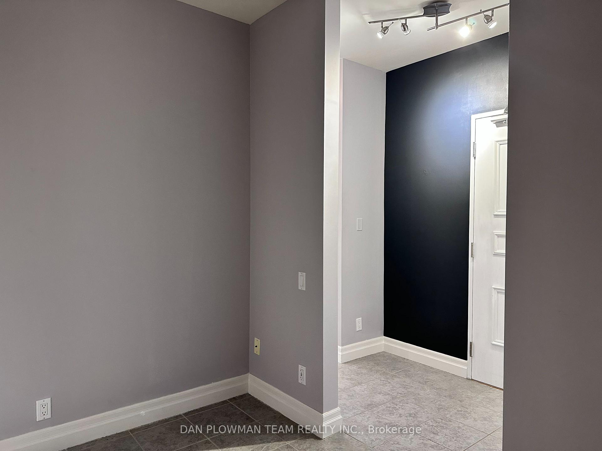 Photo 19 of Unit 607, 44 Bond Street W, Oshawa, O'Neill — HOMEH