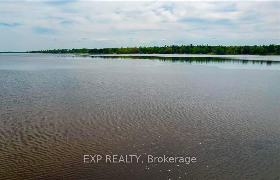 Photo 9 of 39 Greenway Drive, Whitewater Region, Whitewater Region — HOMEH