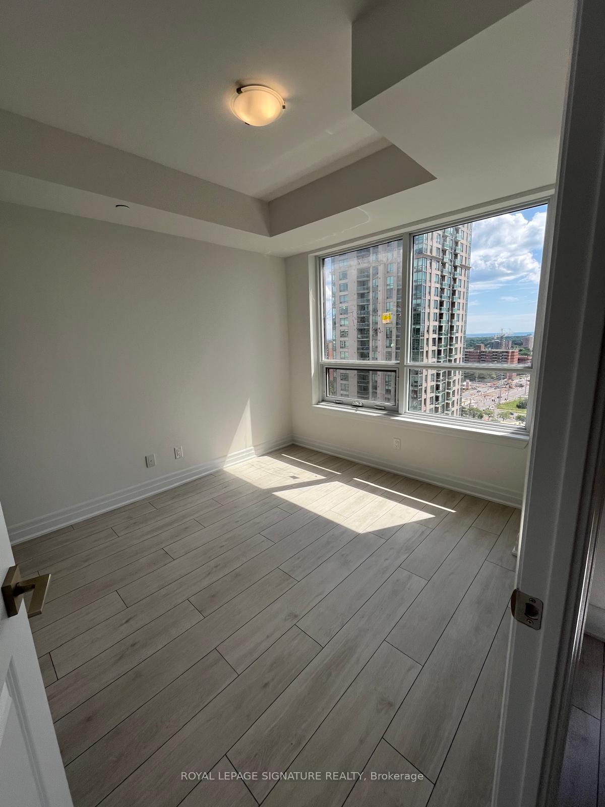 Photo 5 of Unit 1007, 30 Elm Drive, Mississauga, Mississauga Valleys — HOMEH