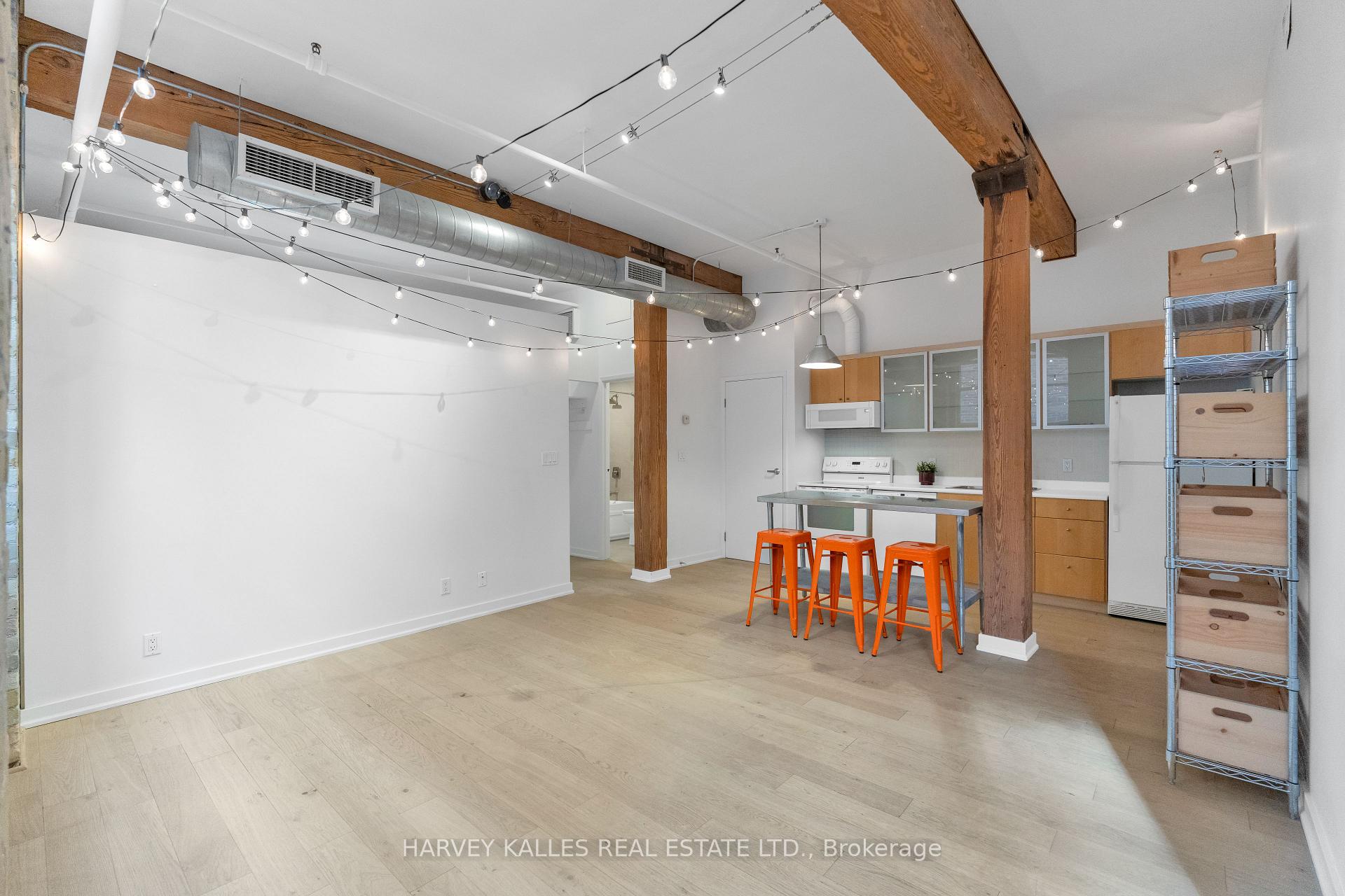 Photo 7 of Unit 301, 383 Adelaide Street E, Toronto, Moss Park — HOMEH