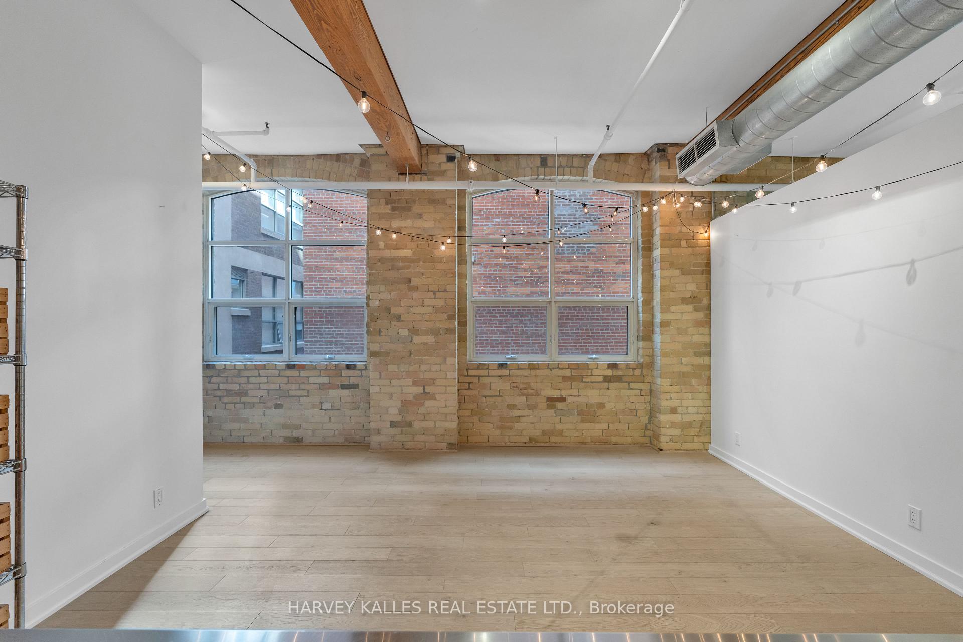 Photo 9 of Unit 301, 383 Adelaide Street E, Toronto, Moss Park — HOMEH