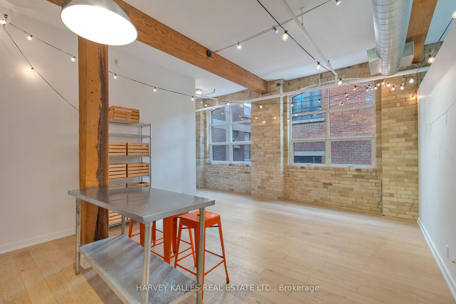 Photo 10 of Unit 301, 383 Adelaide Street E, Toronto, Moss Park — HOMEH