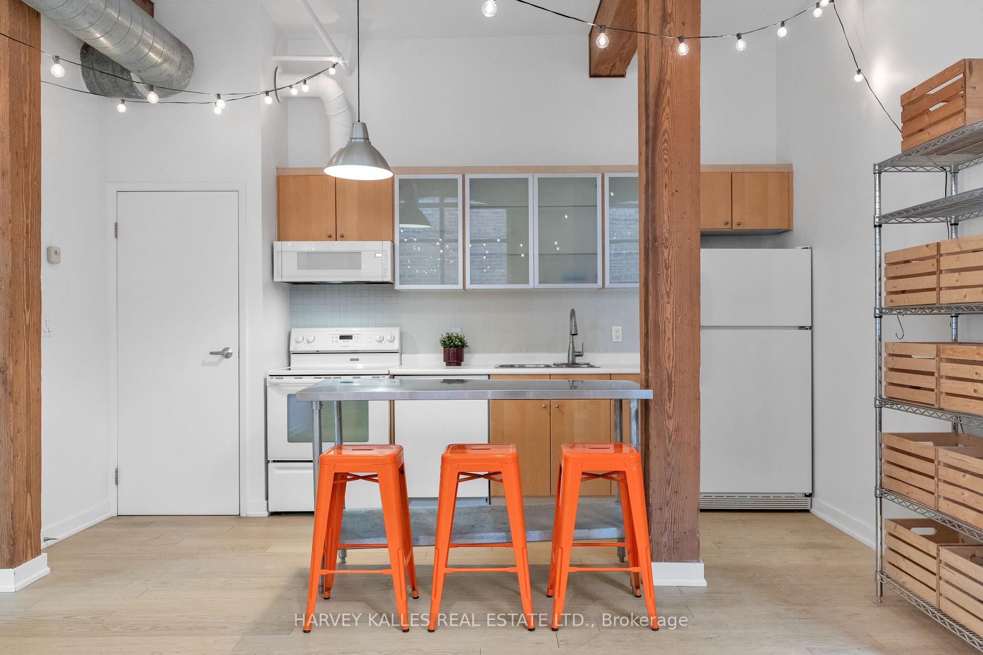 Photo 13 of Unit 301, 383 Adelaide Street E, Toronto, Moss Park — HOMEH