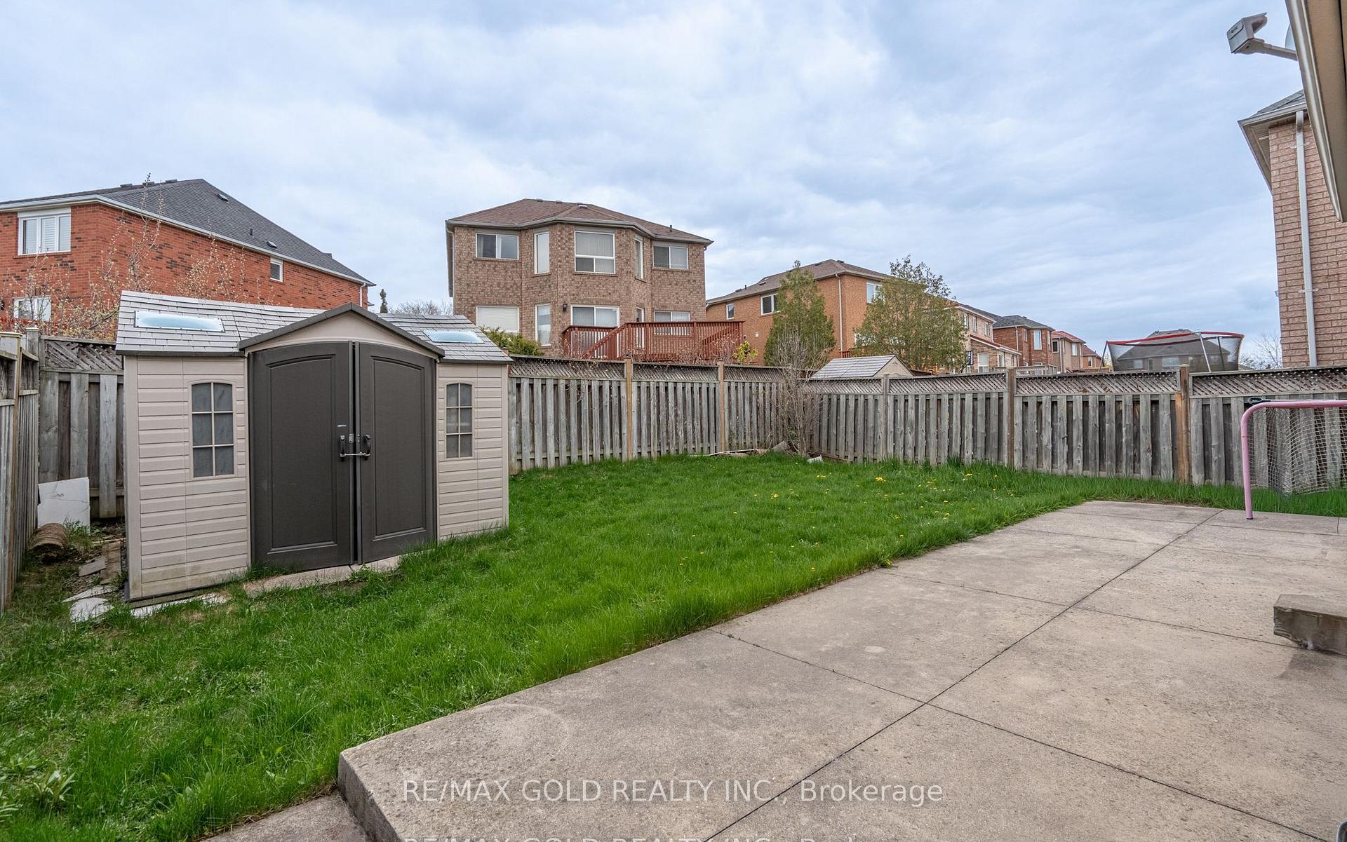 Photo 41 of 104 Sunny Meadow Boulevard, Brampton, Sandringham-Wellington — HOMEH