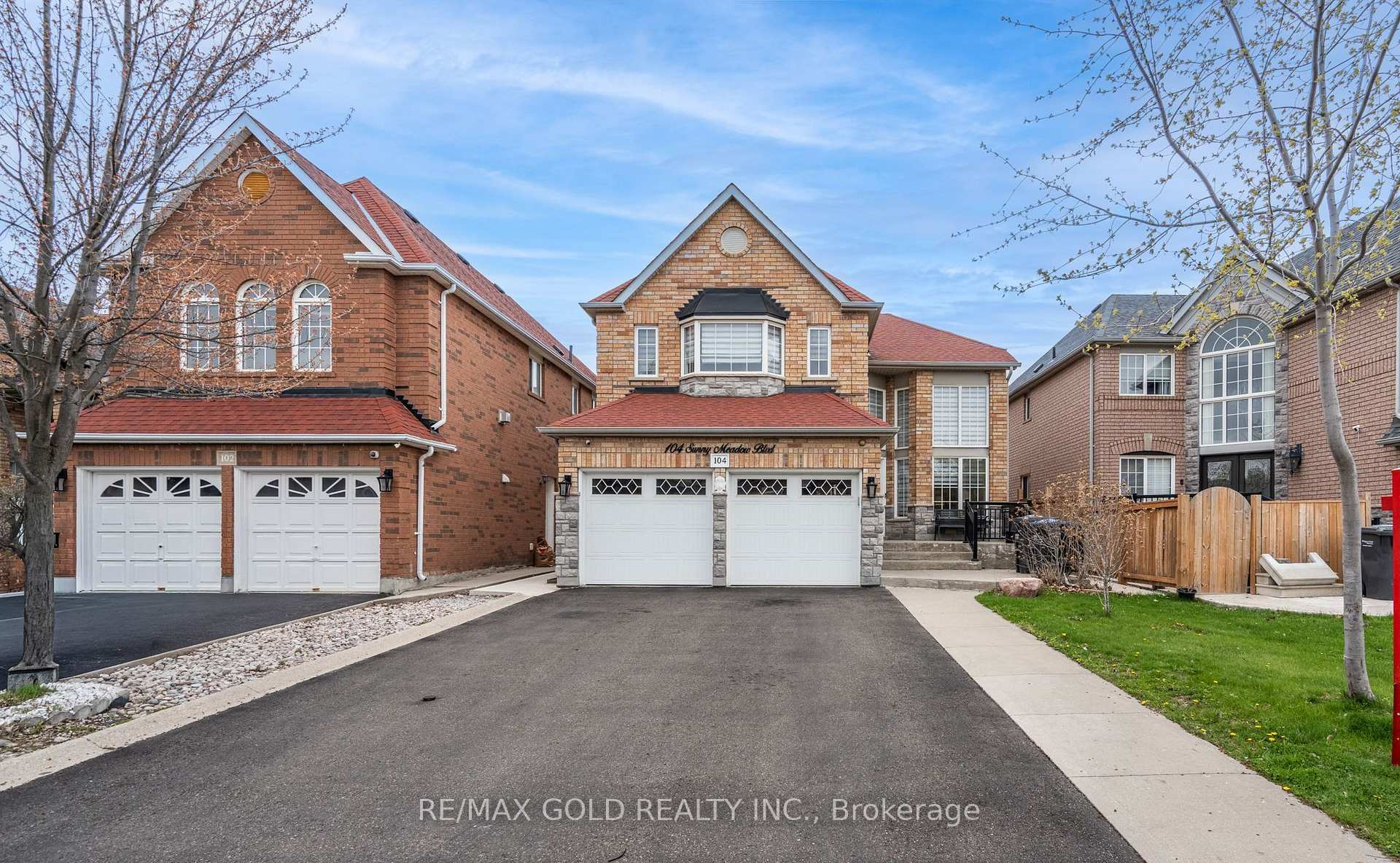 Photo 43 of 104 Sunny Meadow Boulevard, Brampton, Sandringham-Wellington — HOMEH
