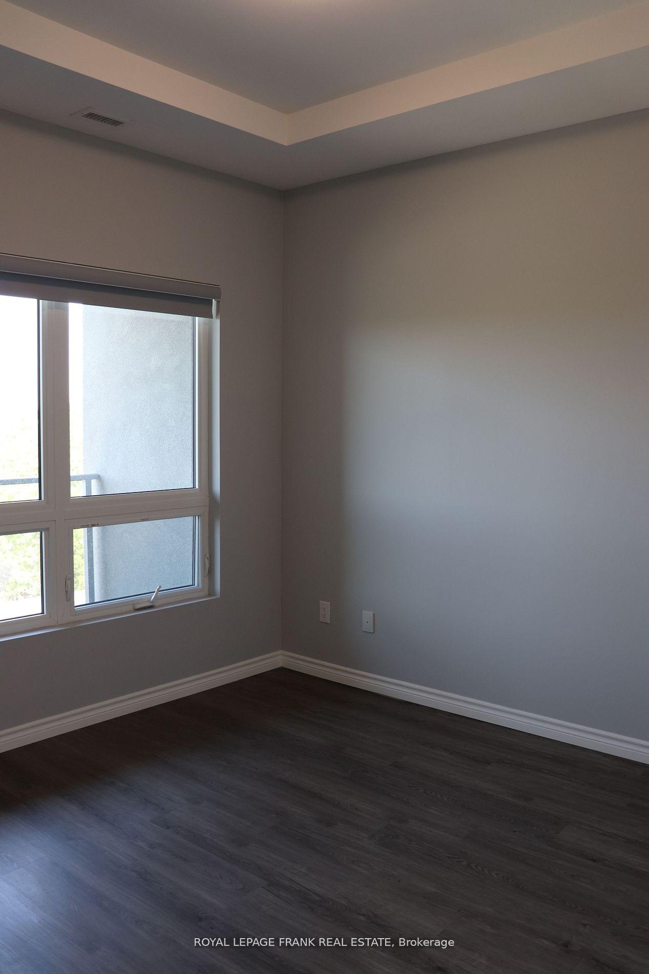 Photo 8 of Unit 413, 513 Dundas Street E, Whitby, Downtown Whitby — HOMEH