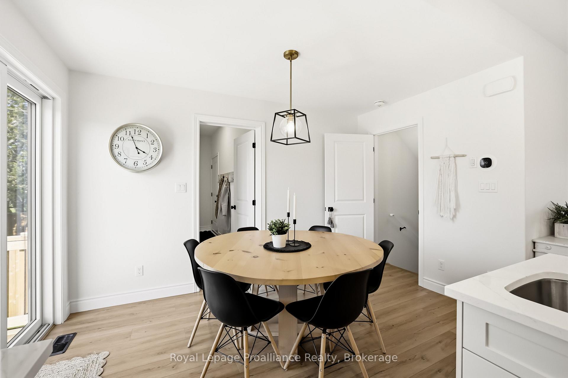 Photo 16 of 35 Rabbit Road, Brighton — HOMEH