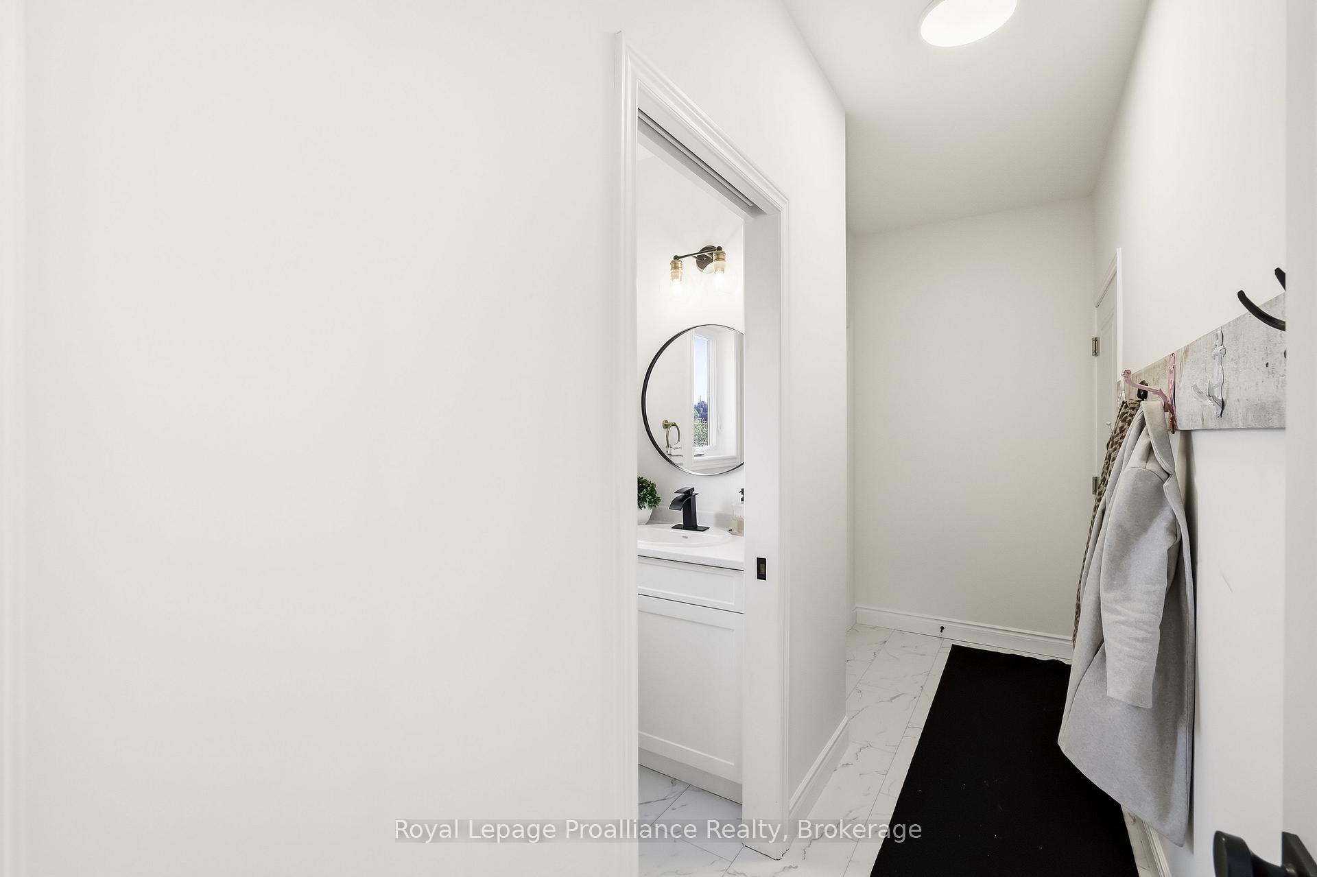 Photo 18 of 35 Rabbit Road, Brighton — HOMEH