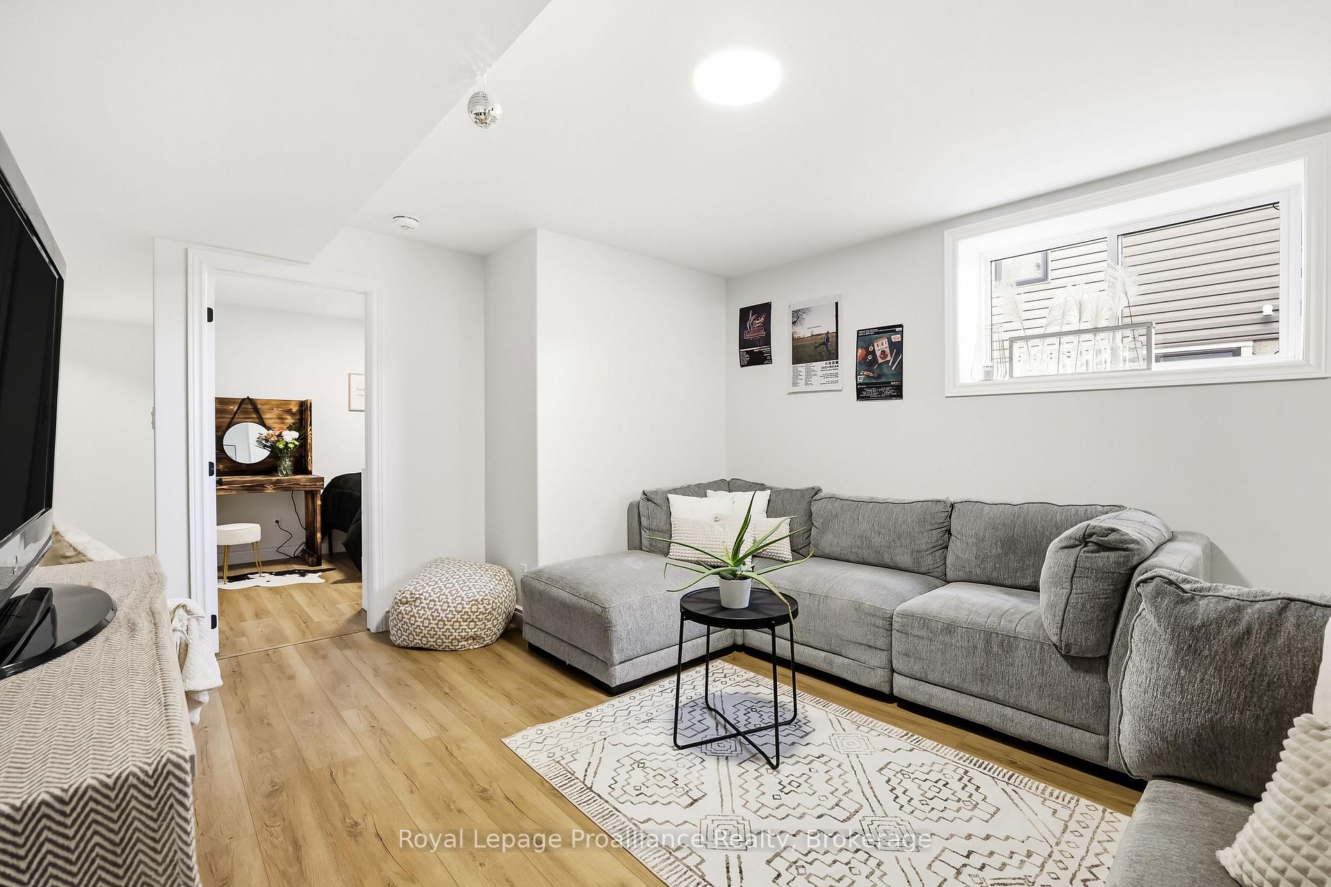 Photo 36 of 35 Rabbit Road, Brighton — HOMEH