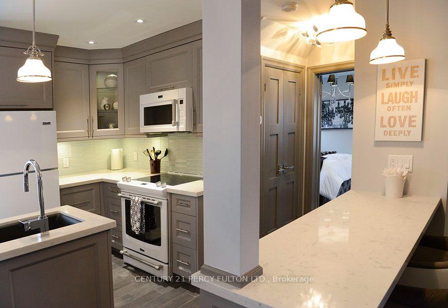 Photo 13 of Unit Coach house, 44 Hawkridge Avenue, Markham, Bullock — HOMEH