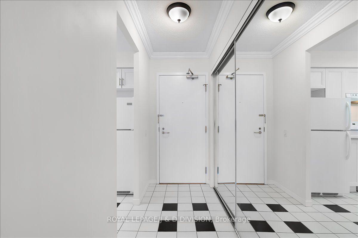 Photo 5 of Unit 1306, 21 Overlea Boulevard, Toronto, Thorncliffe Park — HOMEH