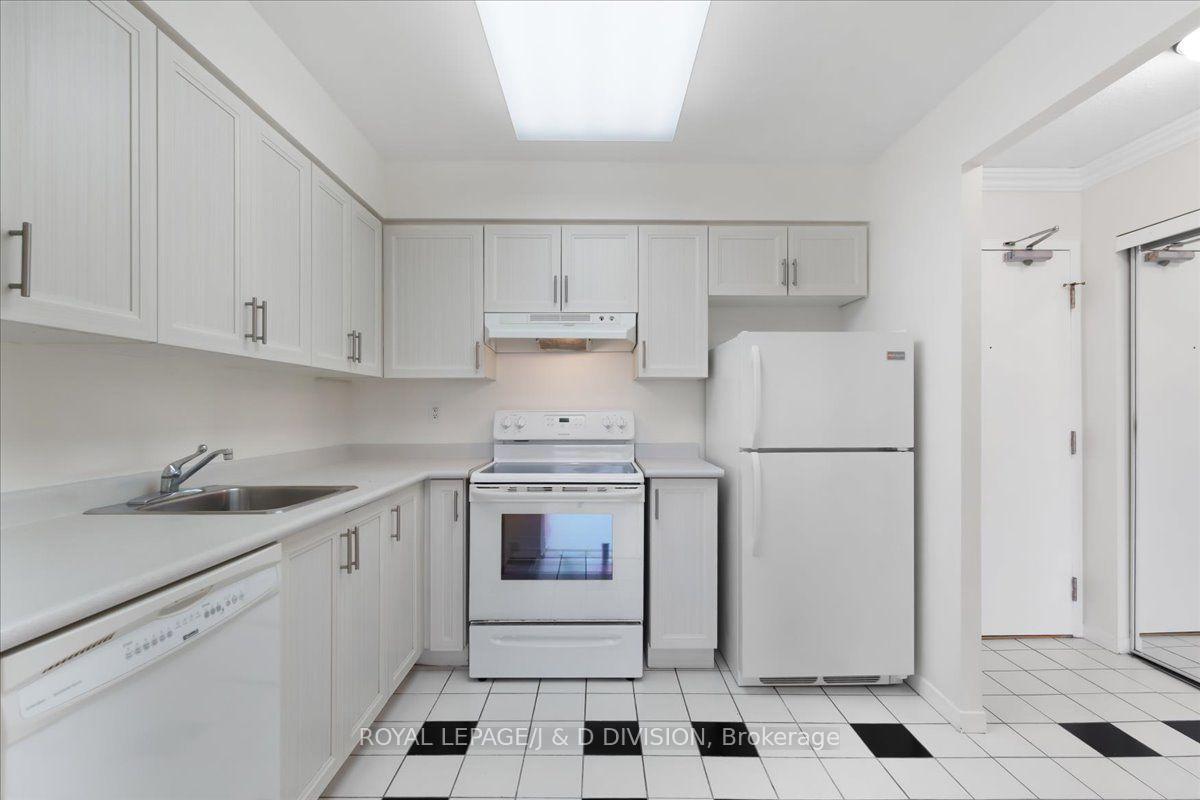 Photo 9 of Unit 1306, 21 Overlea Boulevard, Toronto, Thorncliffe Park — HOMEH