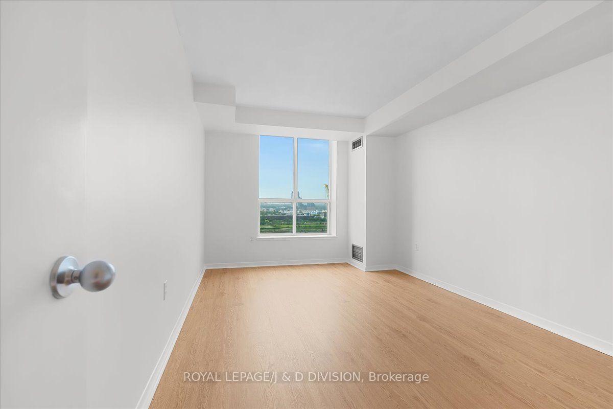 Photo 19 of Unit 1306, 21 Overlea Boulevard, Toronto, Thorncliffe Park — HOMEH