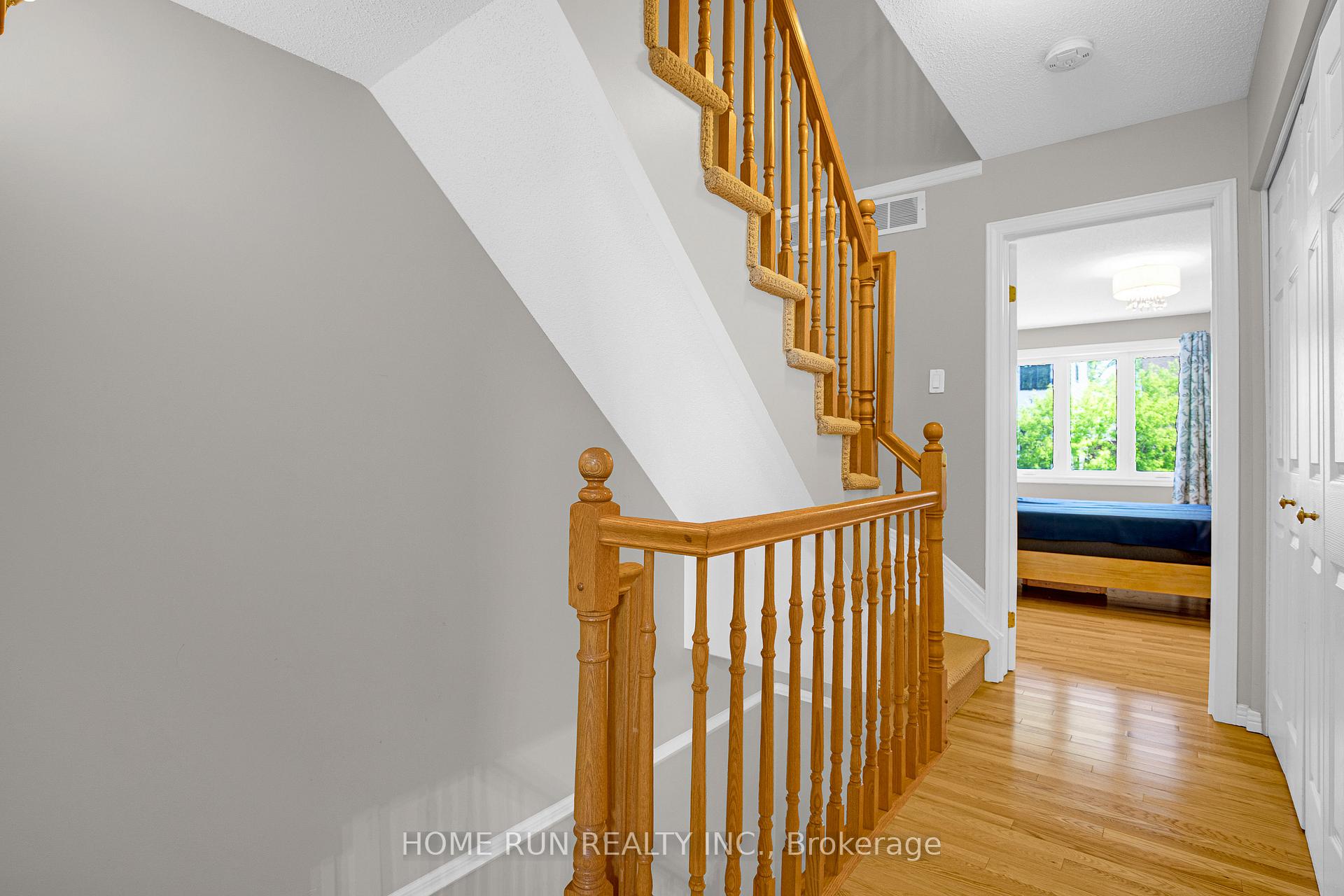 Photo 20 of 8 Gwynne Avenue, Ottawa, Civic Hospital — HOMEH