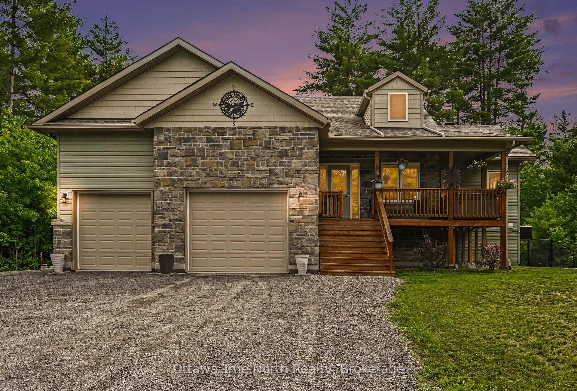Photo 1 of 1196 Flat Rapids Road, McNab/Braeside, Mcnab/Braeside Twps — HOMEH