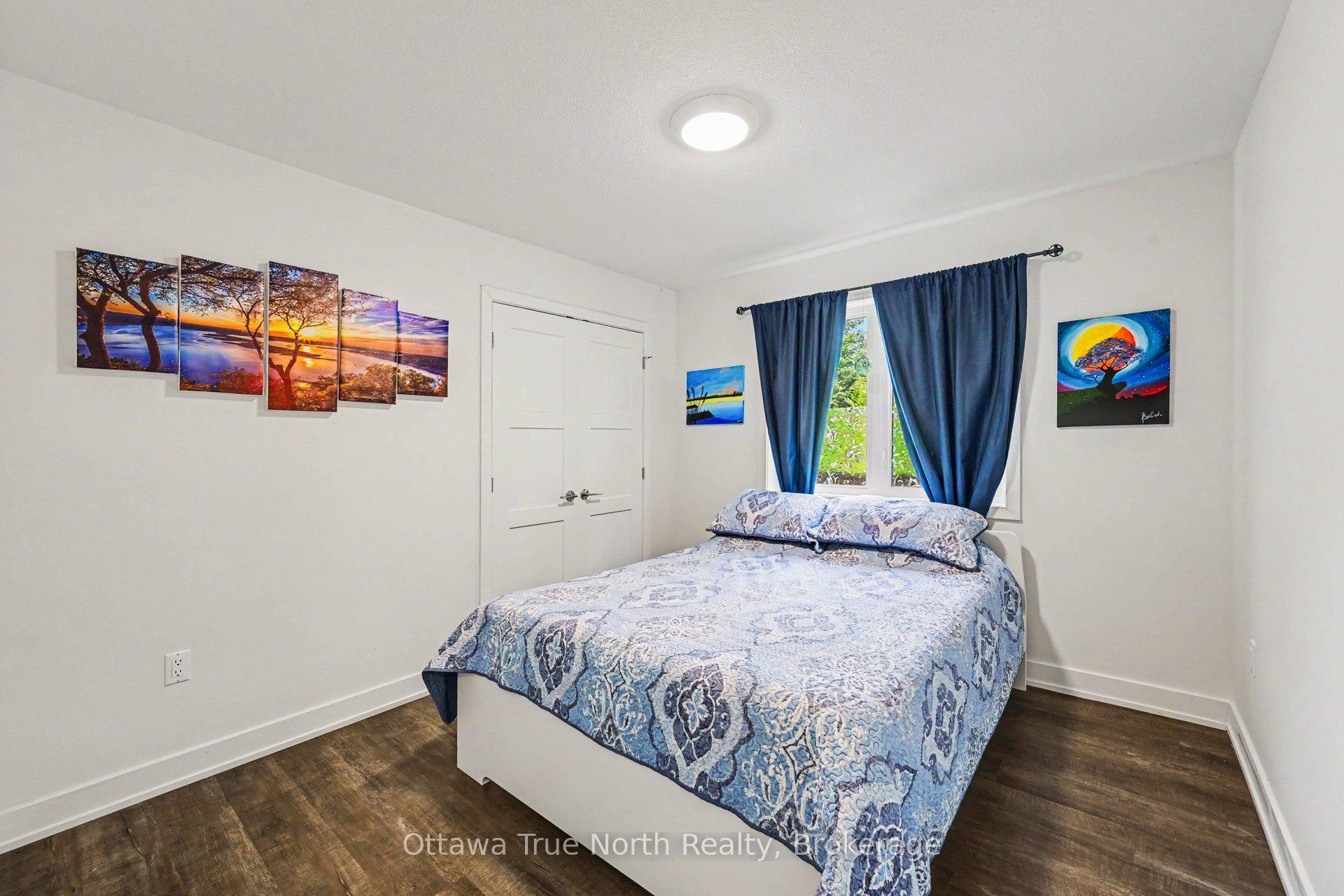 Photo 12 of 1196 Flat Rapids Road, McNab/Braeside, Mcnab/Braeside Twps — HOMEH