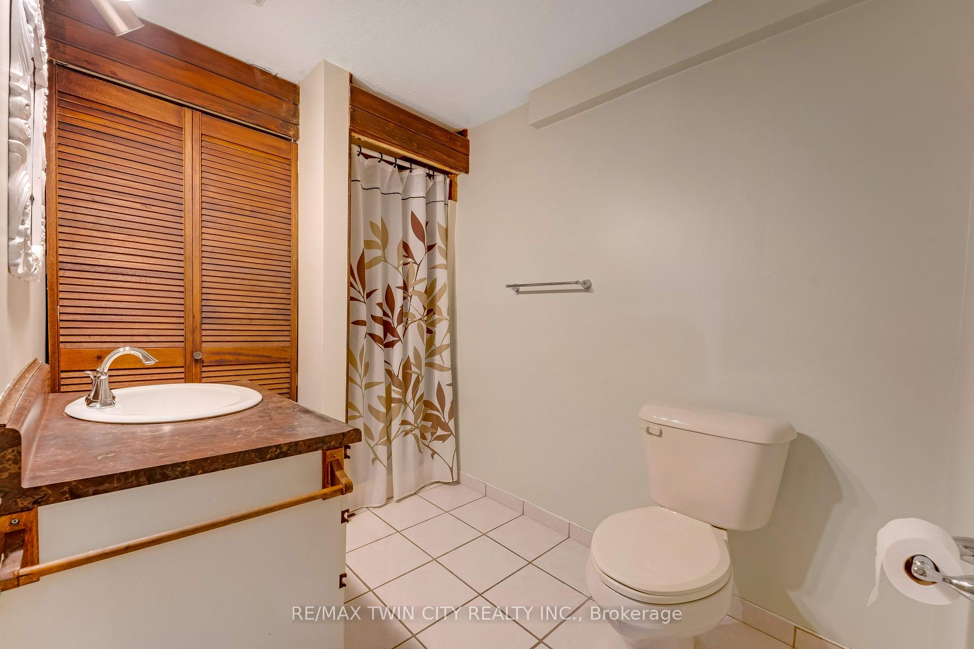 Photo 29 of 131 Brierdale Drive, Kitchener, Idlewood — HOMEH